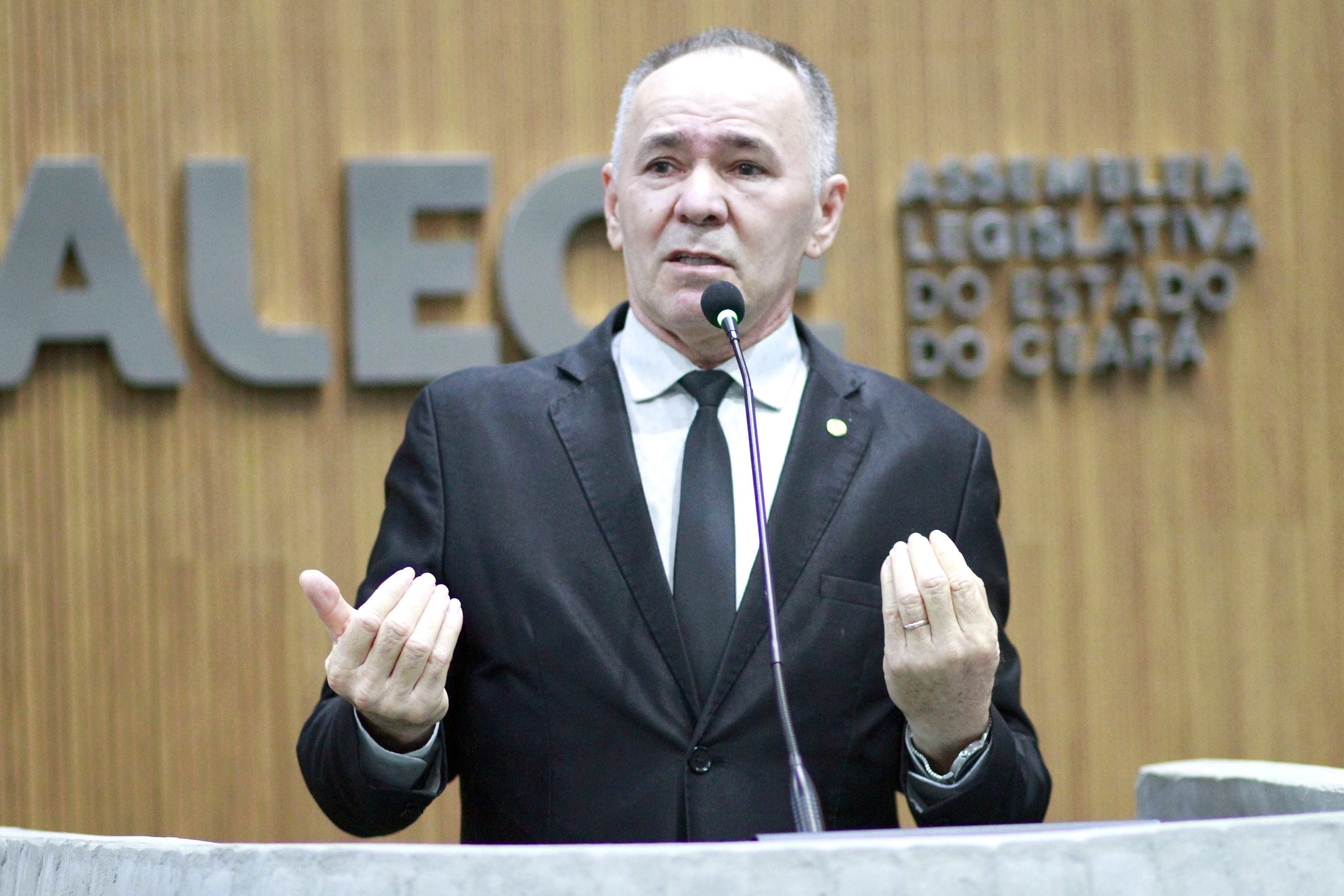 Deputado Alcides Fernandes (PL)