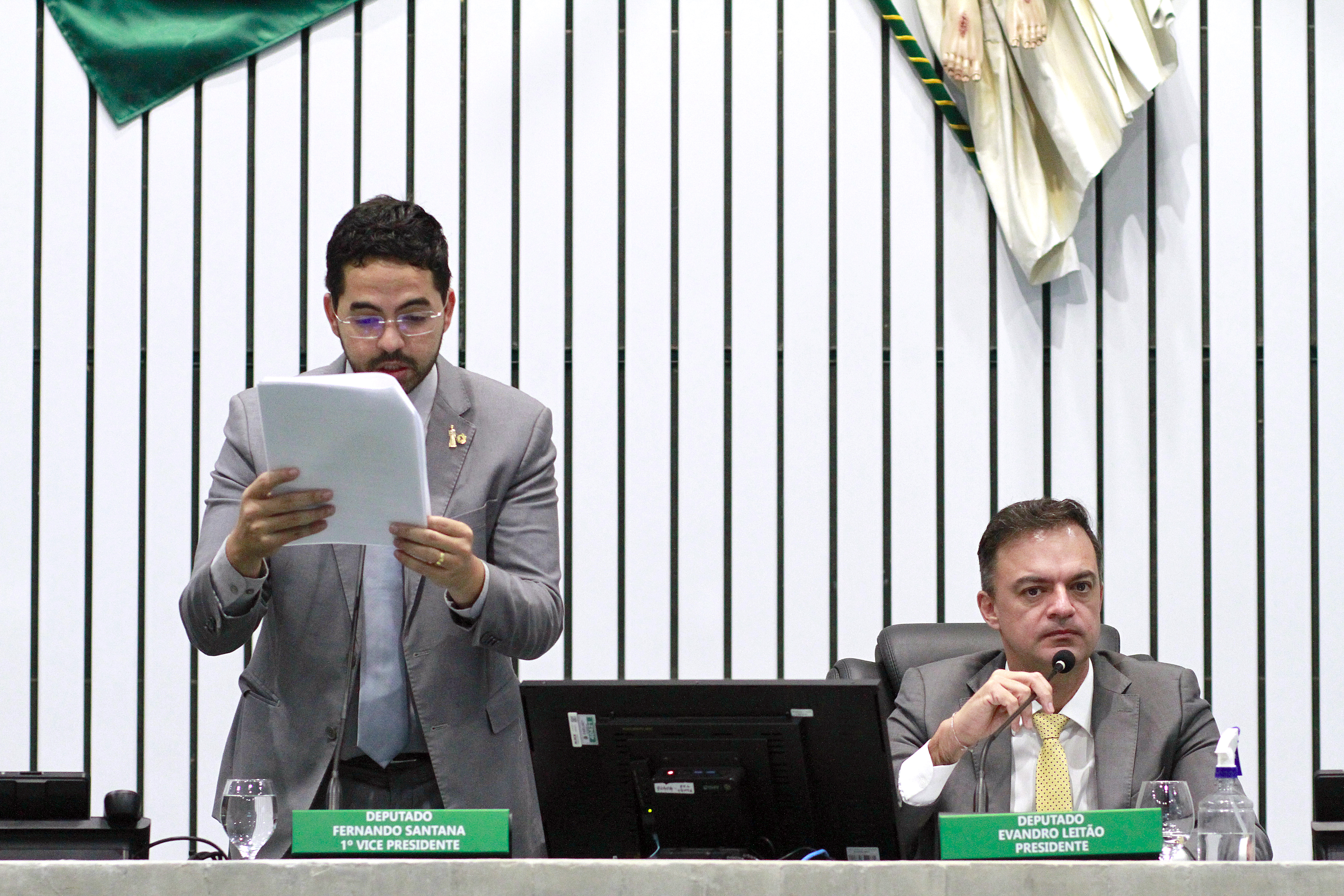 Leitura do expediente da sessão legislativa desta quarta-feira