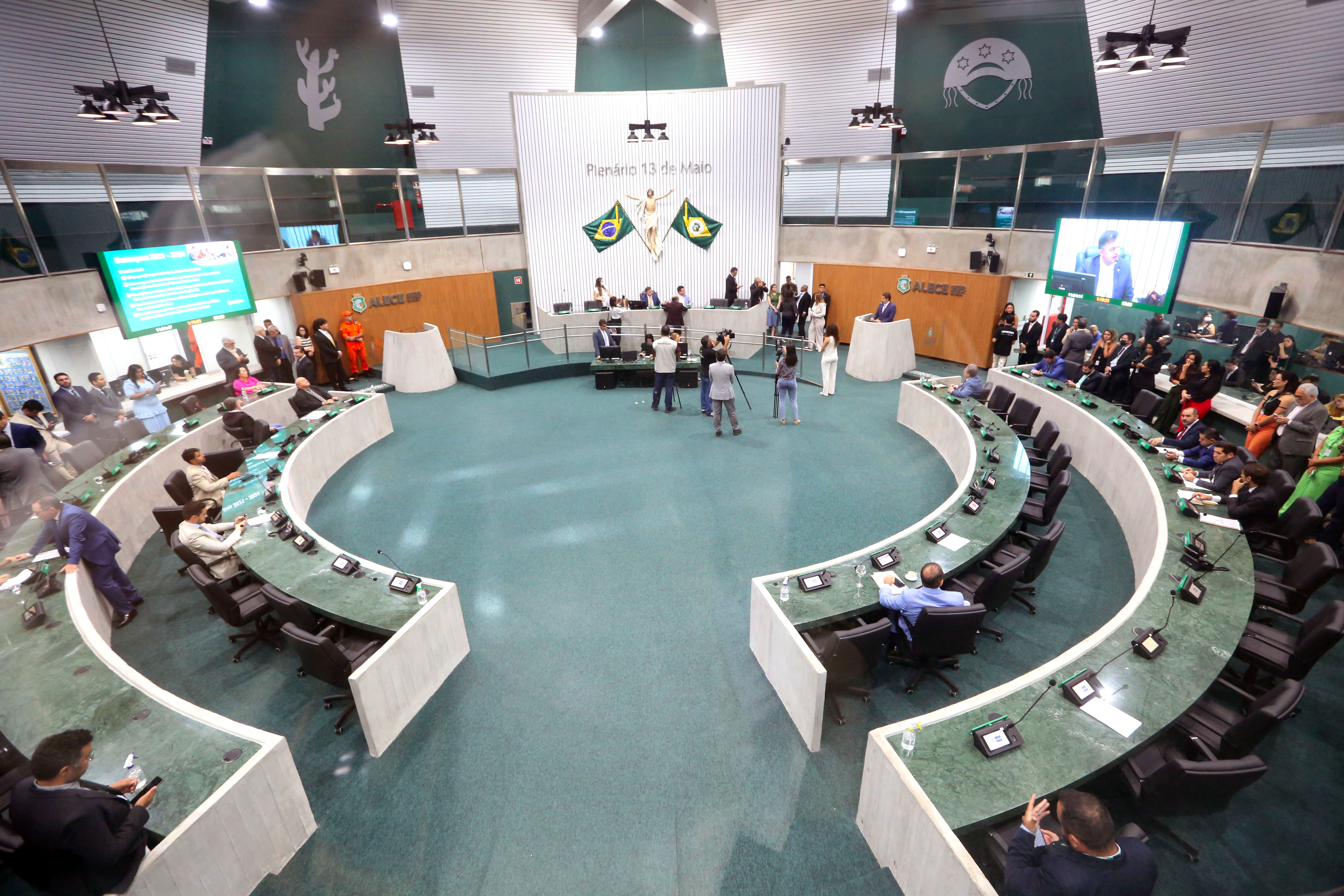 Plenário 13 de Maio