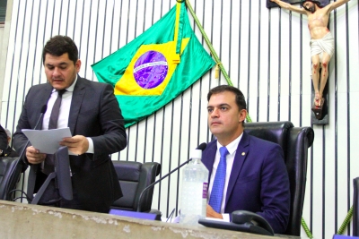Abertura dos trabalhos da sessão plenária desta quinta-feira