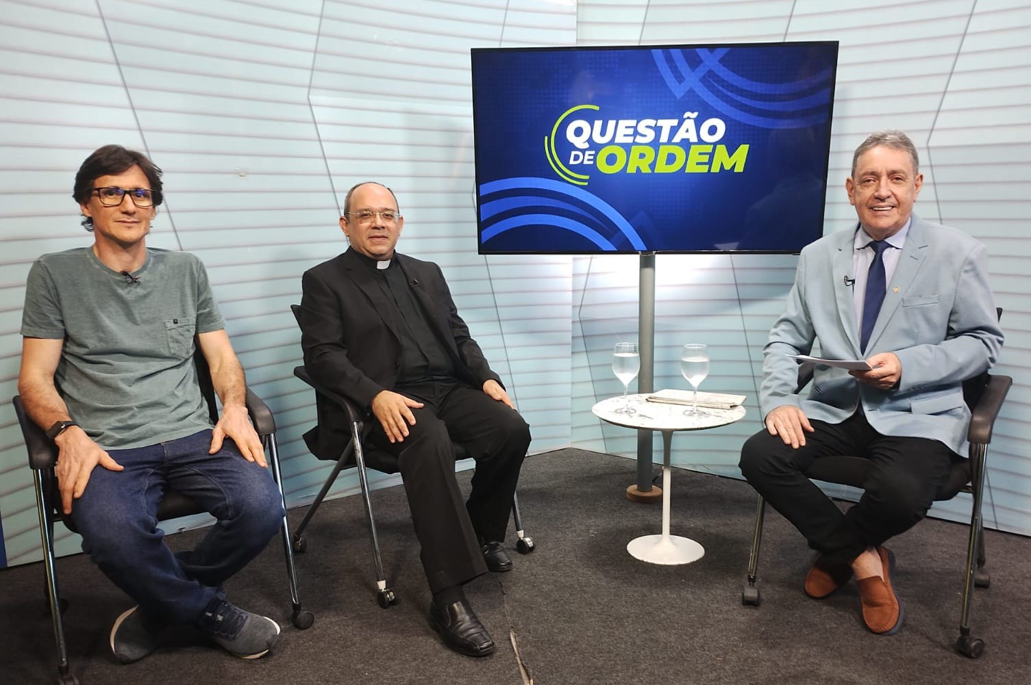 Professor da Uece, Samuel Carvalheira de Maupeou, padre Raphael Maciel e jornalista Renato Abreu