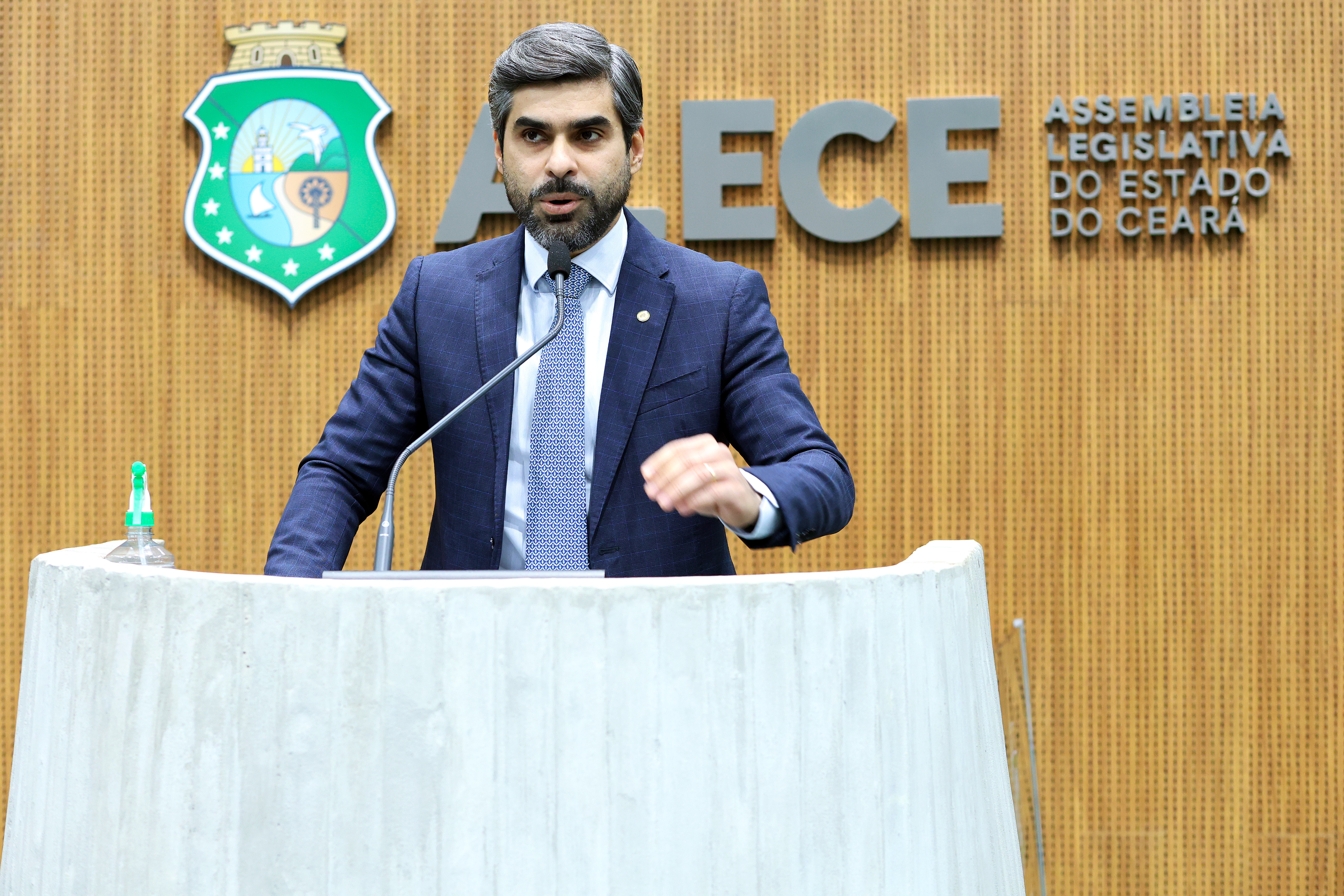 Deputado Queiroz Filho (PDT)