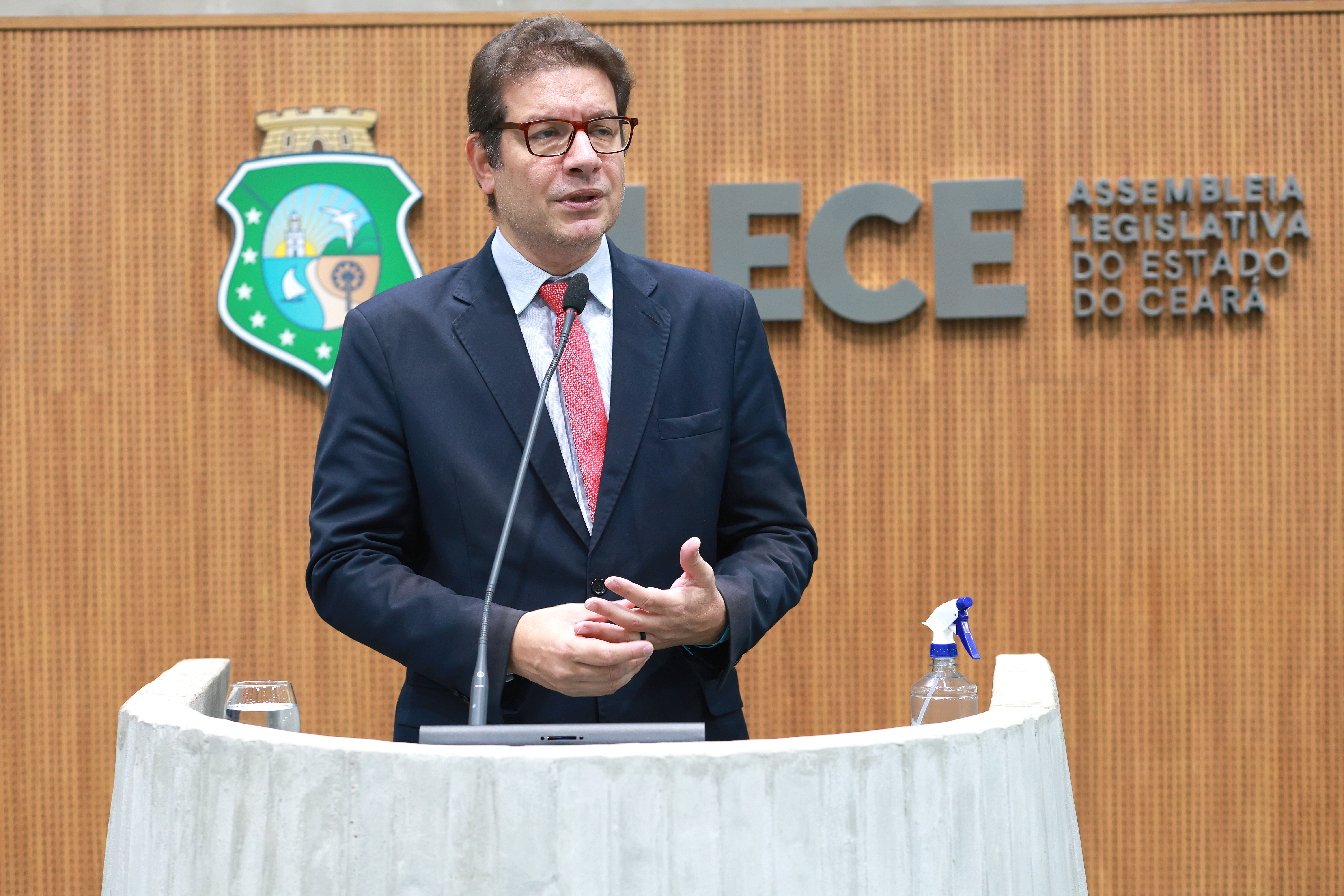 Deputado Renato Roseno (Psol)