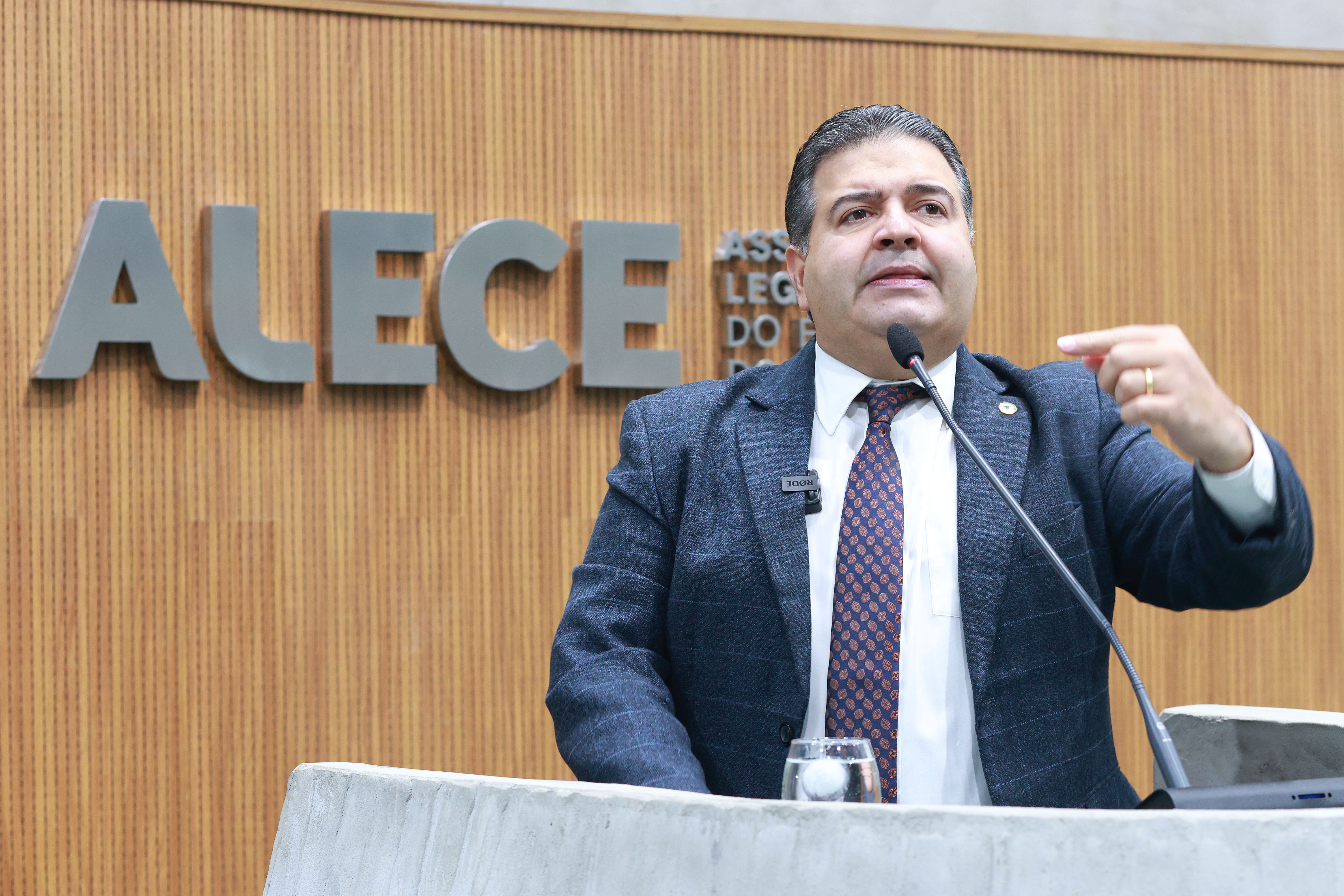 Deputado Felipe Mota (União)