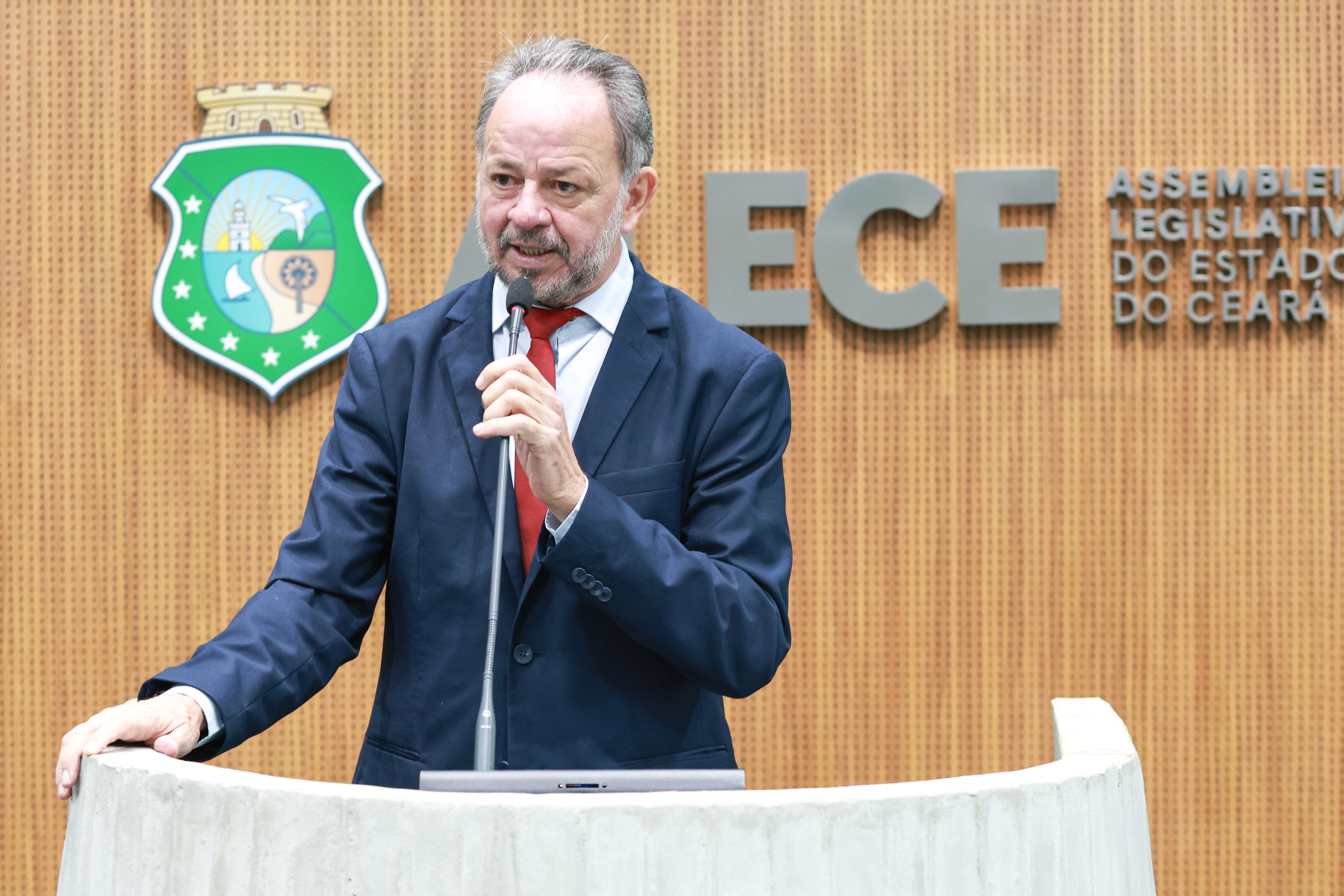 Deputado Acrísio Sena (PT)