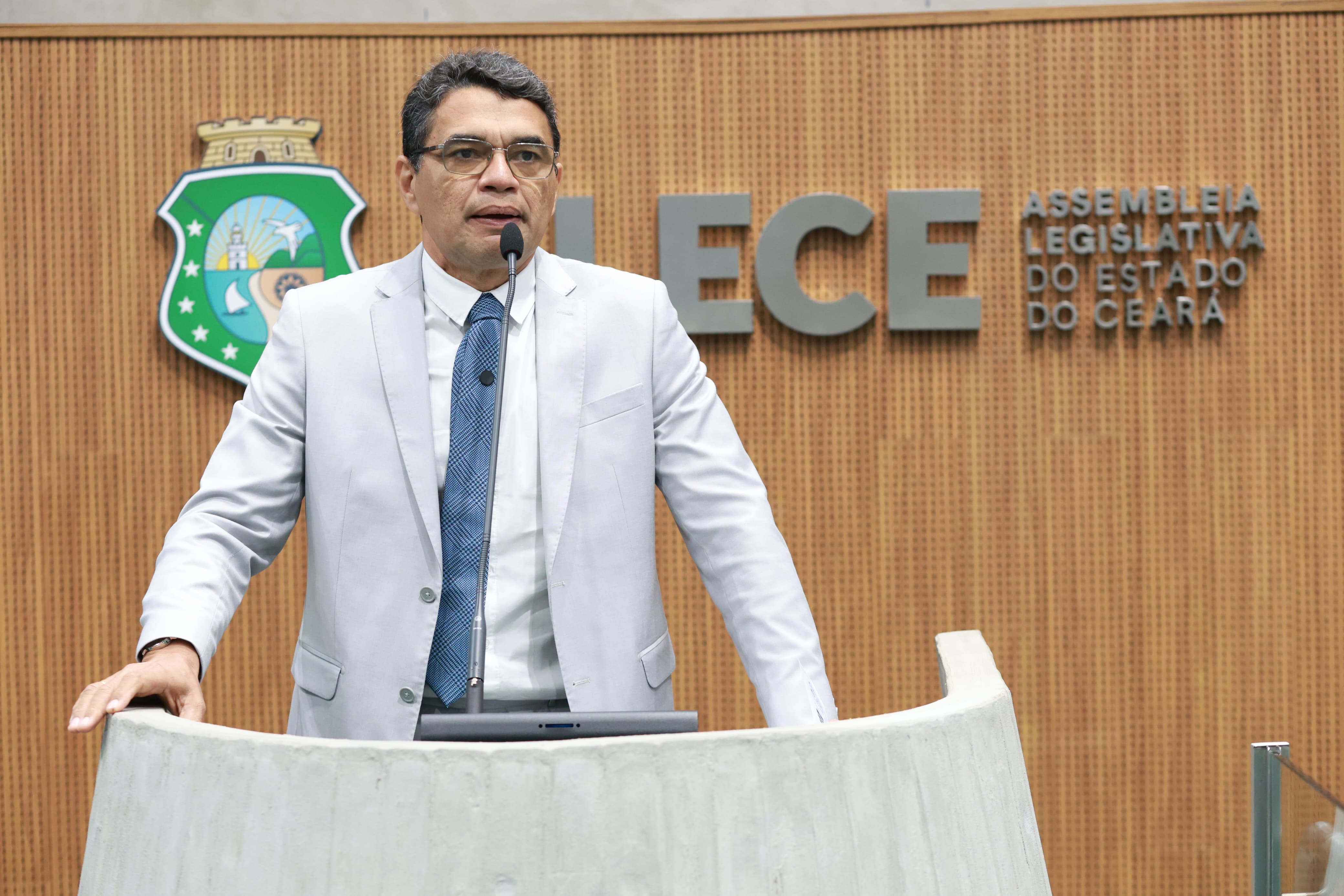 Deputado Sargento Reginauro (União)