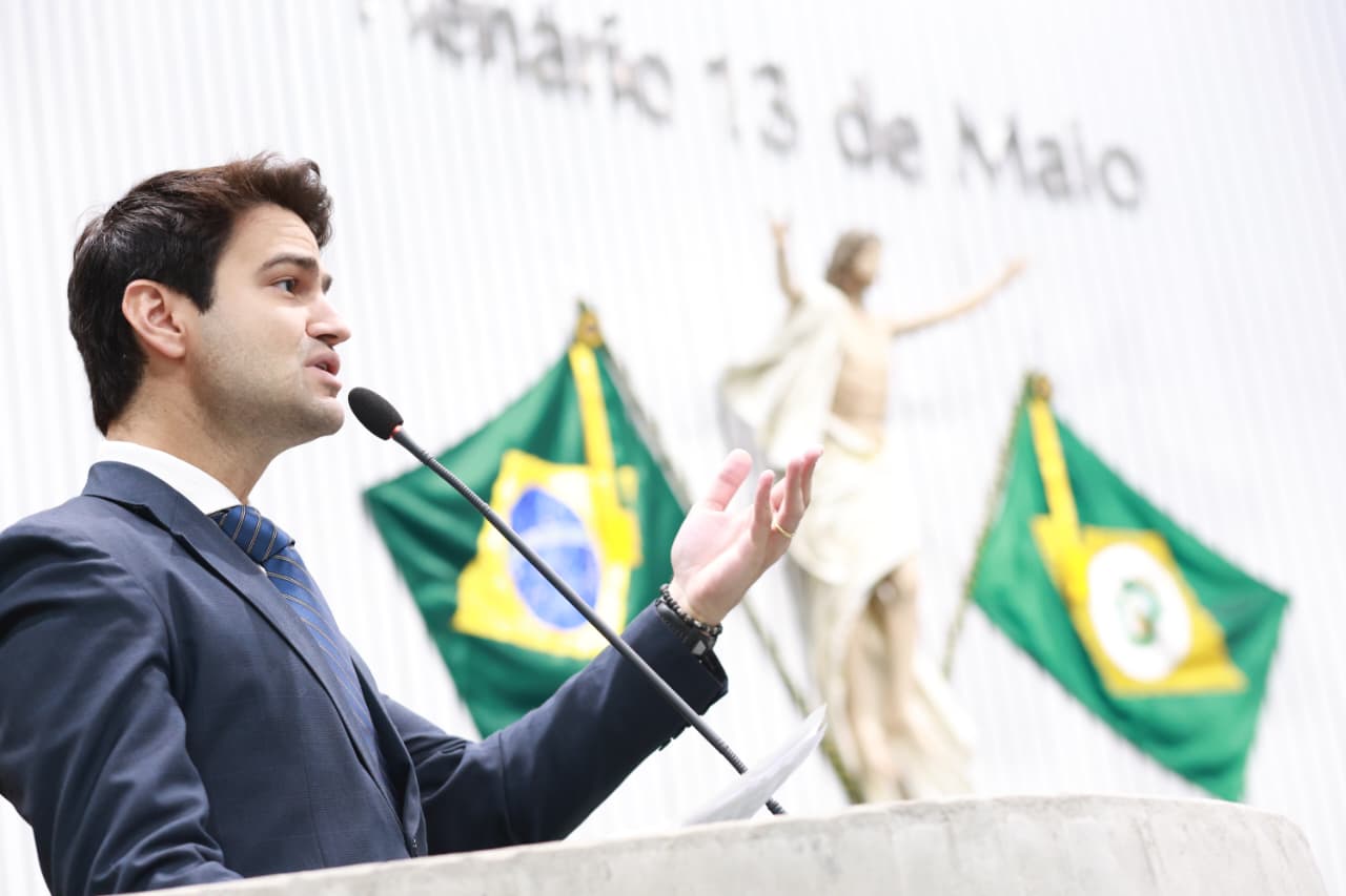 Deputado Pedro Matos (Avante)