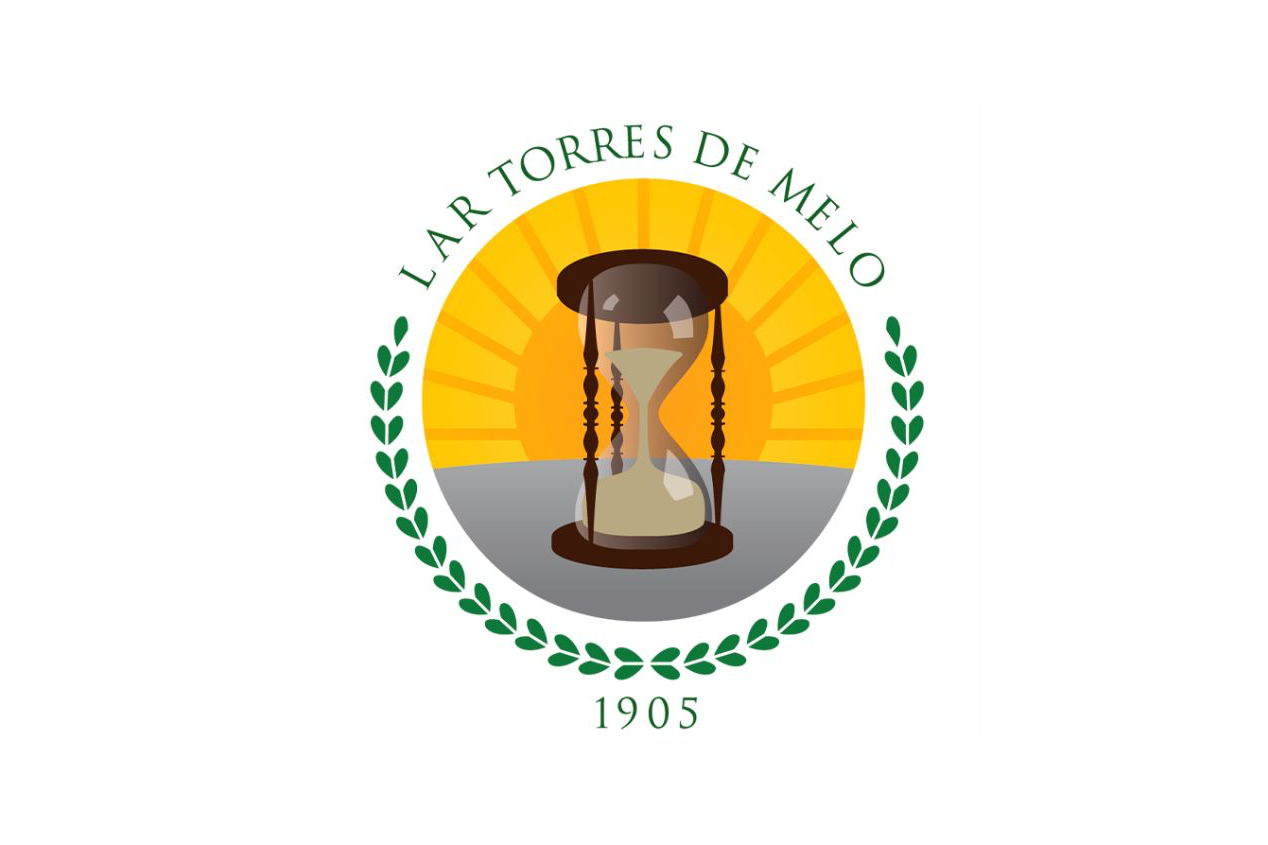 Sessão solene na Alece celebra 120 anos de fundação do Lar Torres de Melo