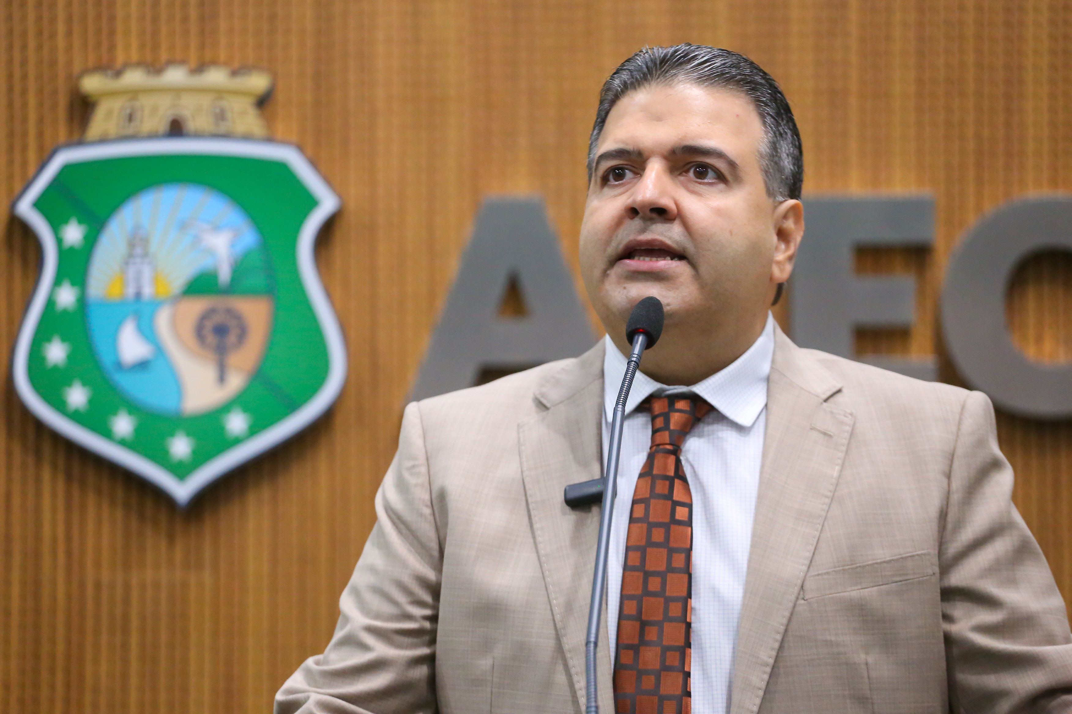 Deputado Felipe Mota (União)