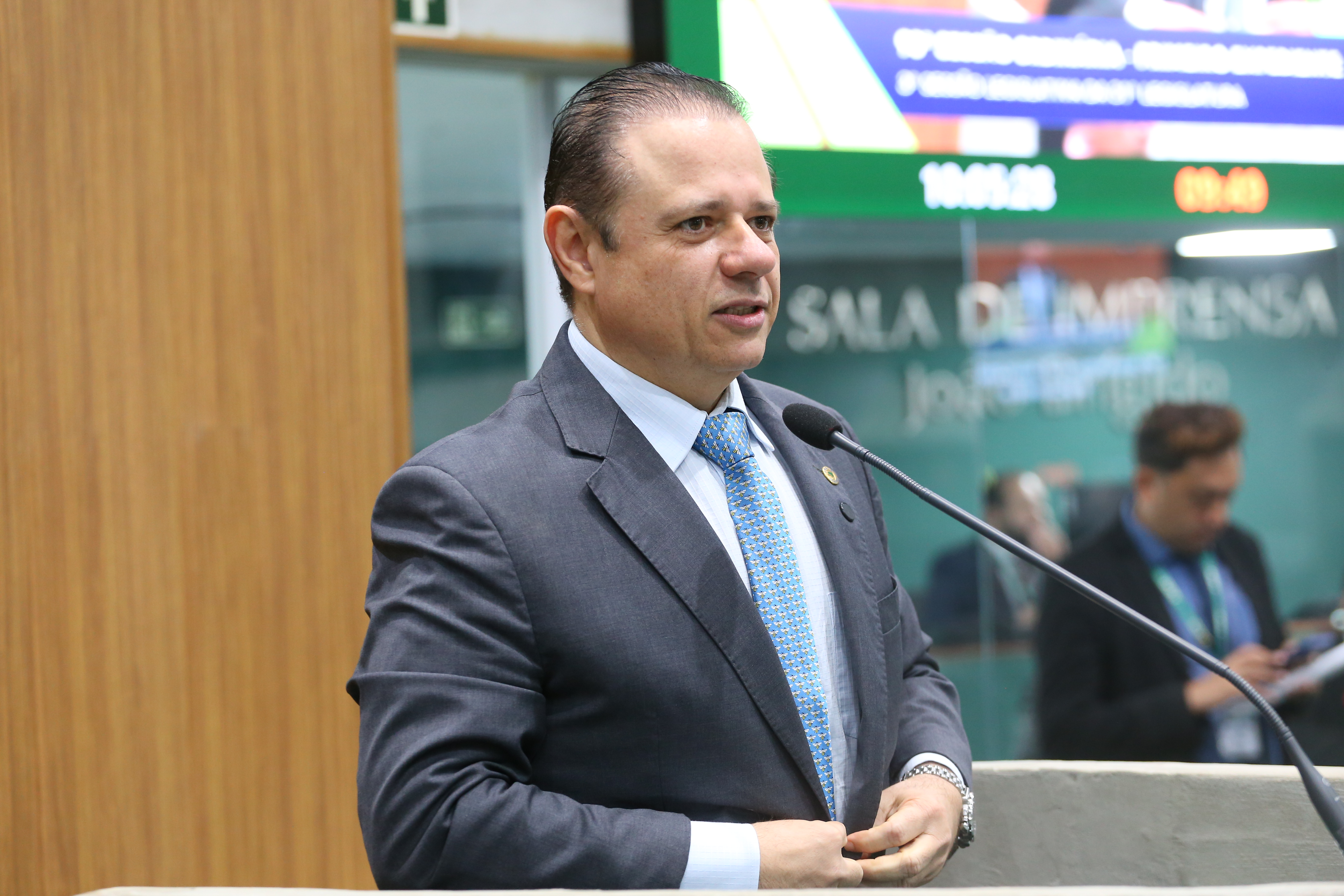 Deputado Cláudio Pinho (PDT)