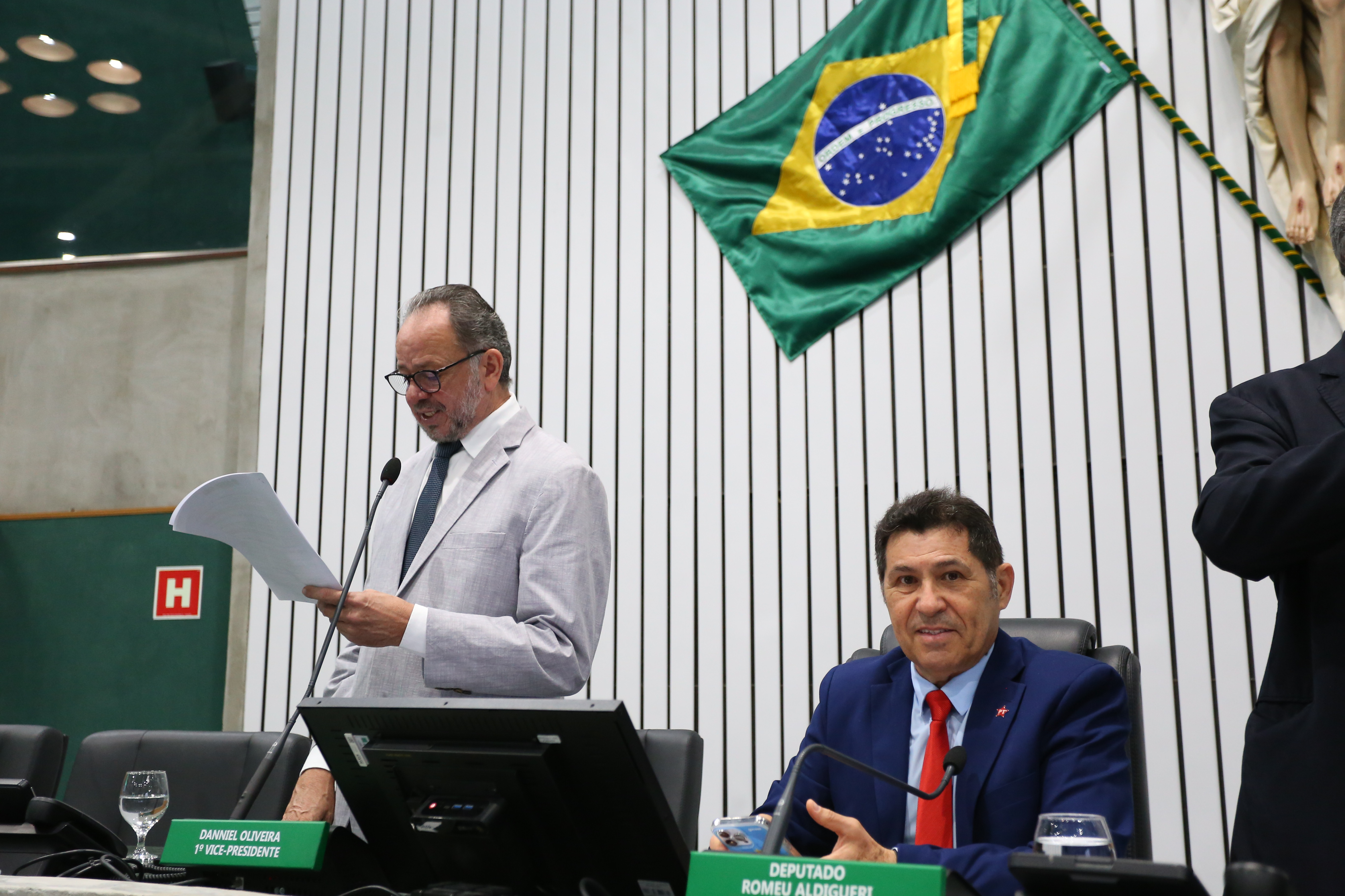 Refis 2025 para parcelamento de débitos fiscais começa a tramitar na Alece