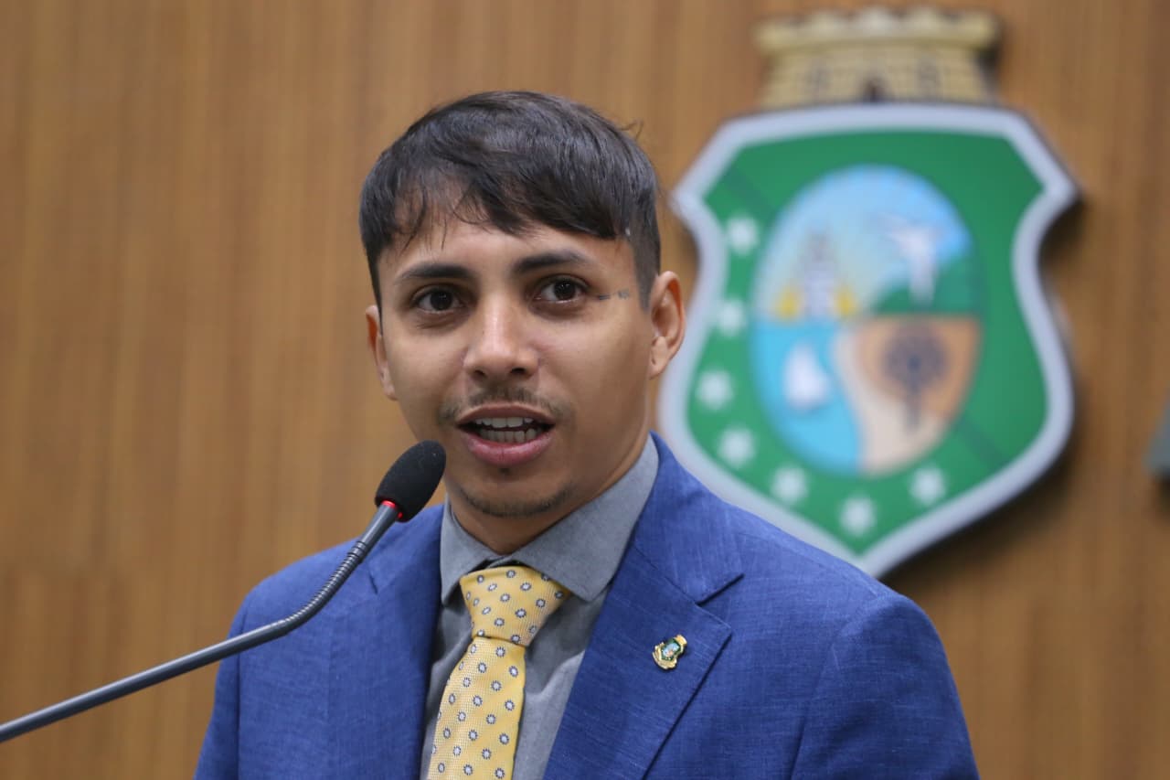 Deputado Leo Suricate (Psol)
