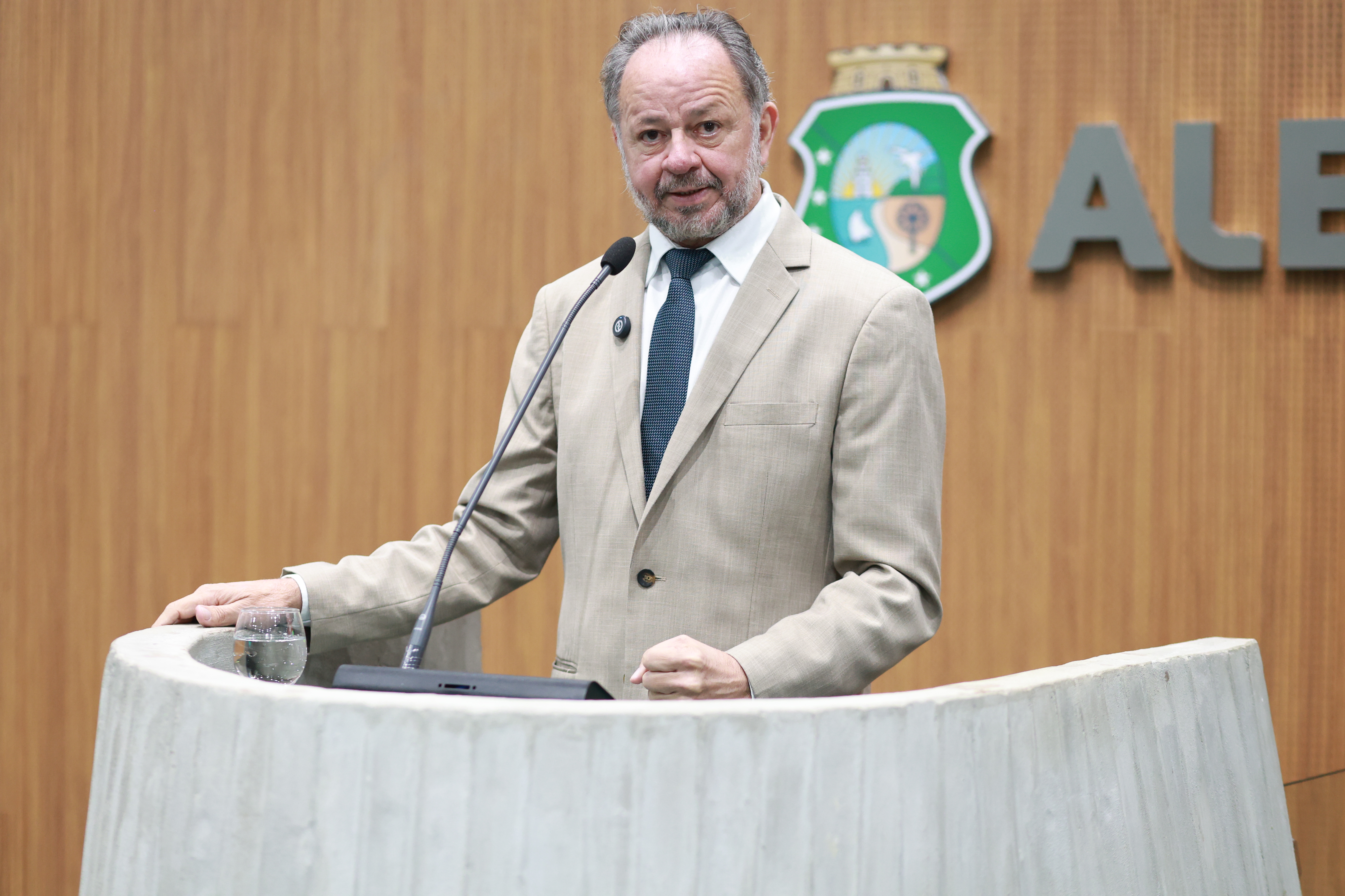 Deputado Acrísio Sena (PT)