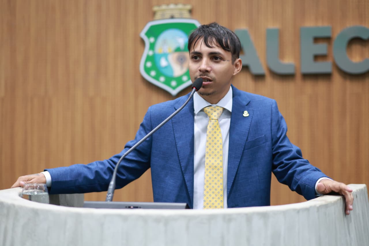 Deputado Léo Suricate (Psol)