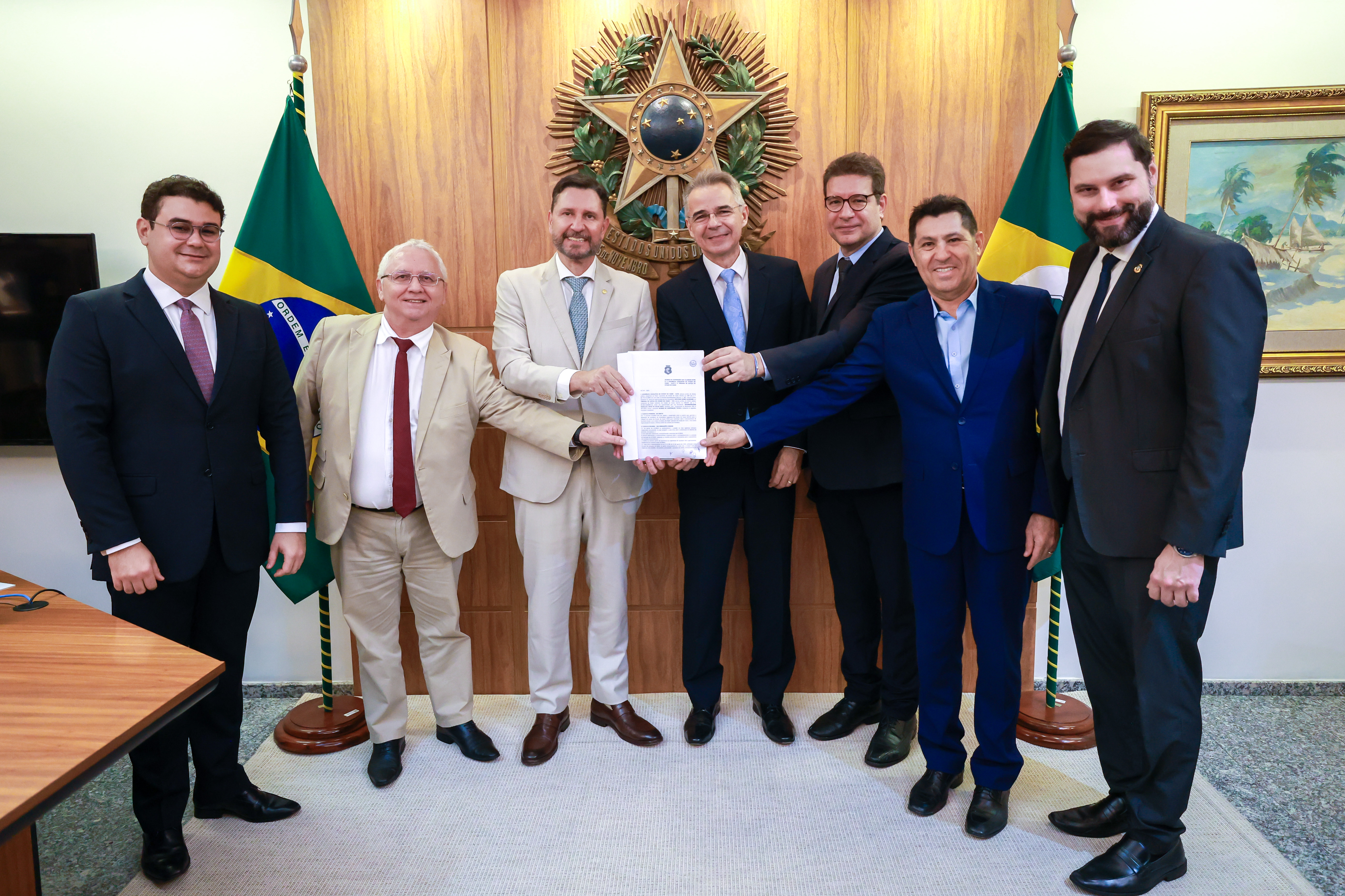 Alece e TJCE firmam parceria para implantação de primeiro Escritório Social do Ceará