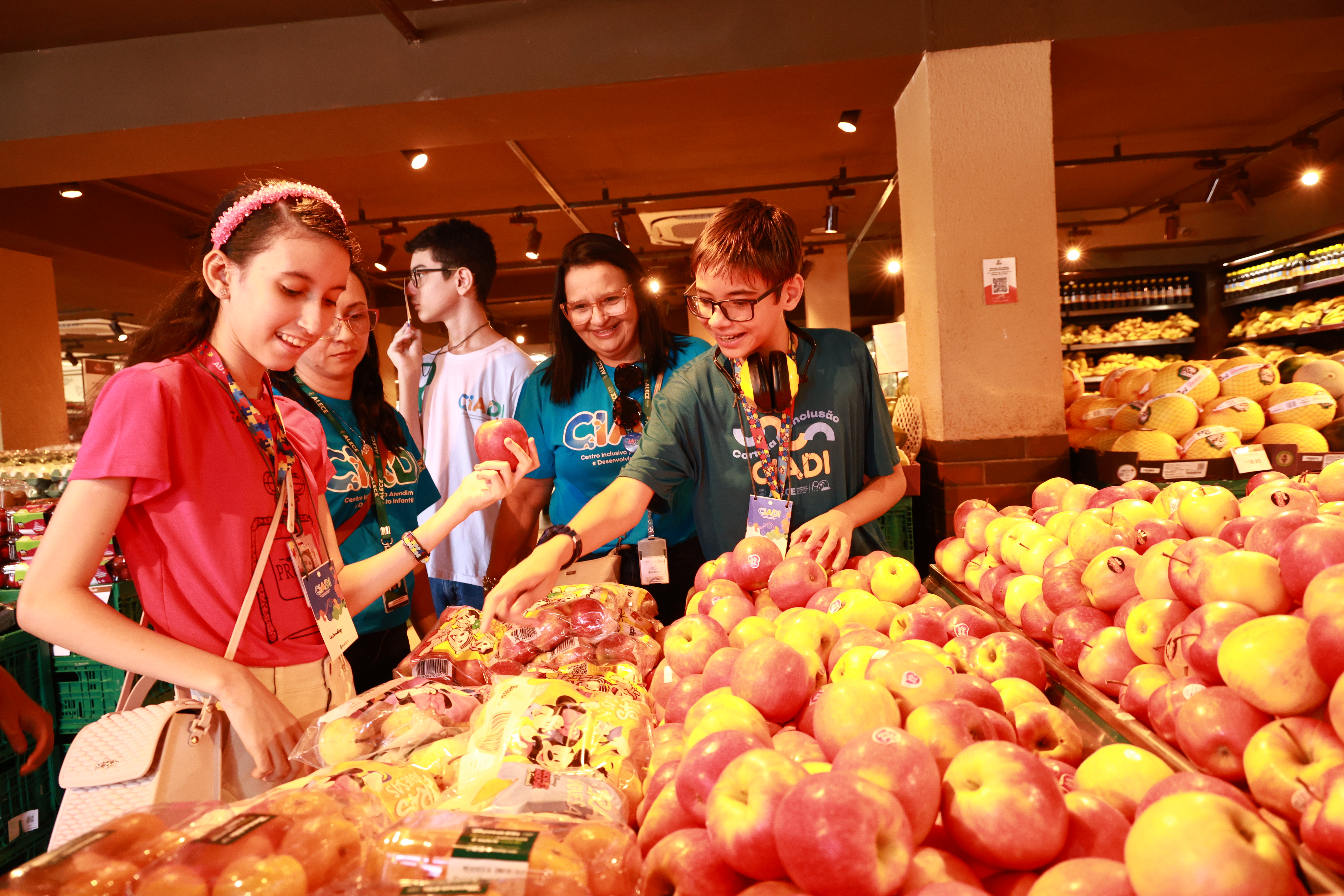 As saídas terapêuticas são periódicas e fazem parte do planejamento de atividades do Grupo de Habilidades Sociais do Ciadi