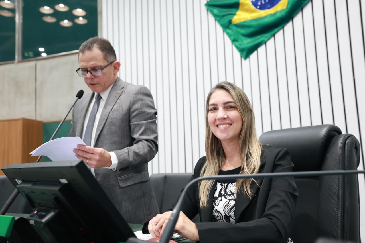 Alece inicia tramitação de 21 projetos de parlamentares nesta quinta-feira