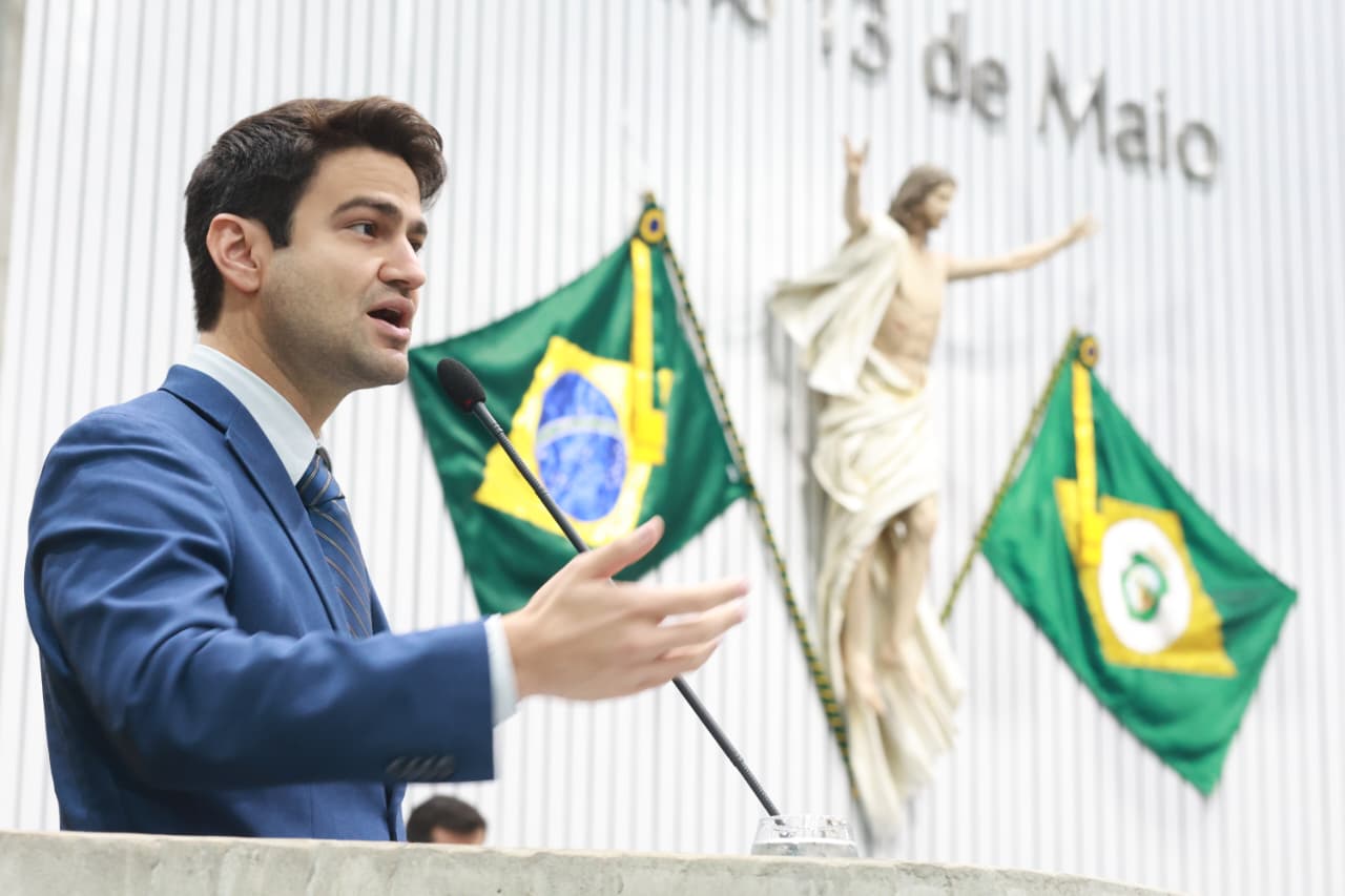 Deputado Pedro Matos (Avante)