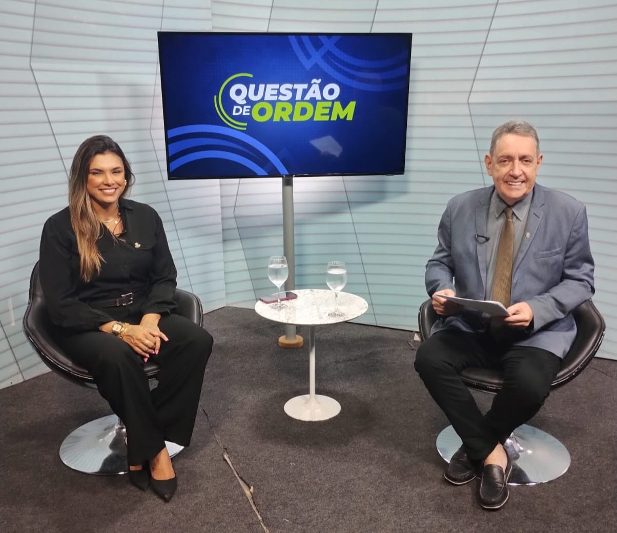 Karísia Mara e Renato Abreu