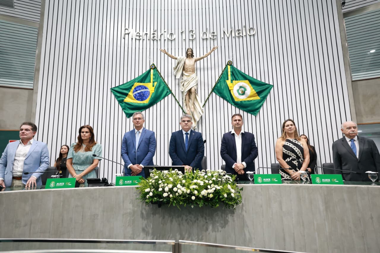 Alece concede título de cidadania a Murilo Pascoal e destaca contribuição para o turismo do Ceará