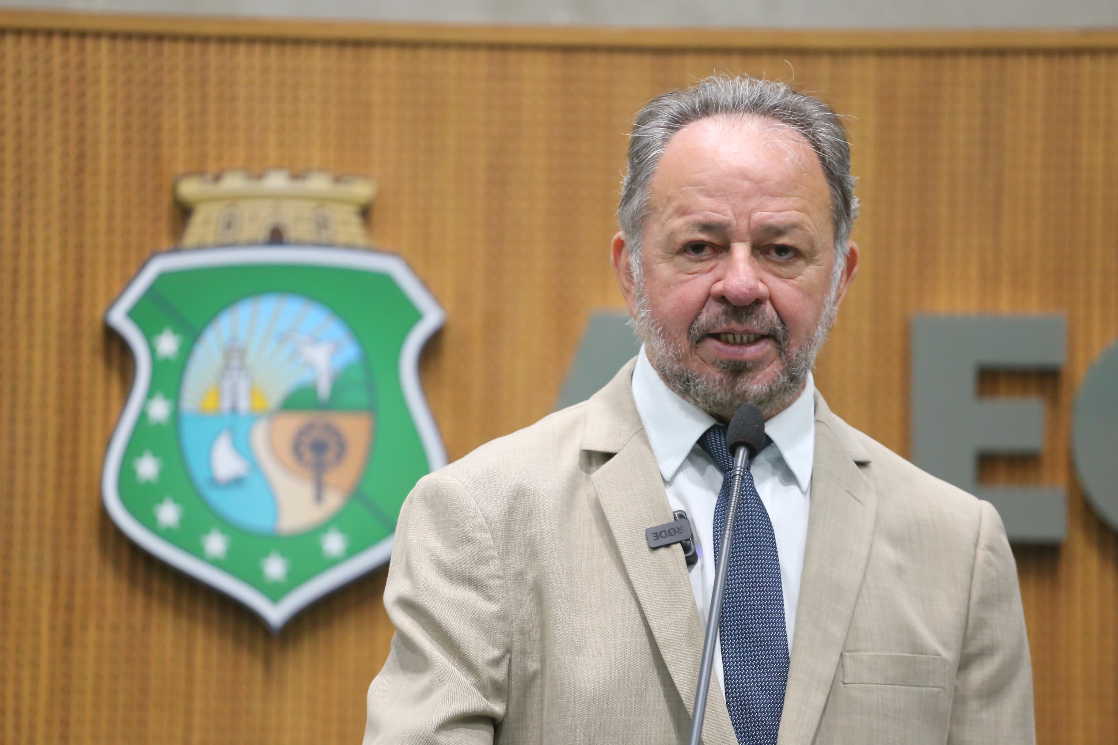 Deputado Acrísio Sena (PT)