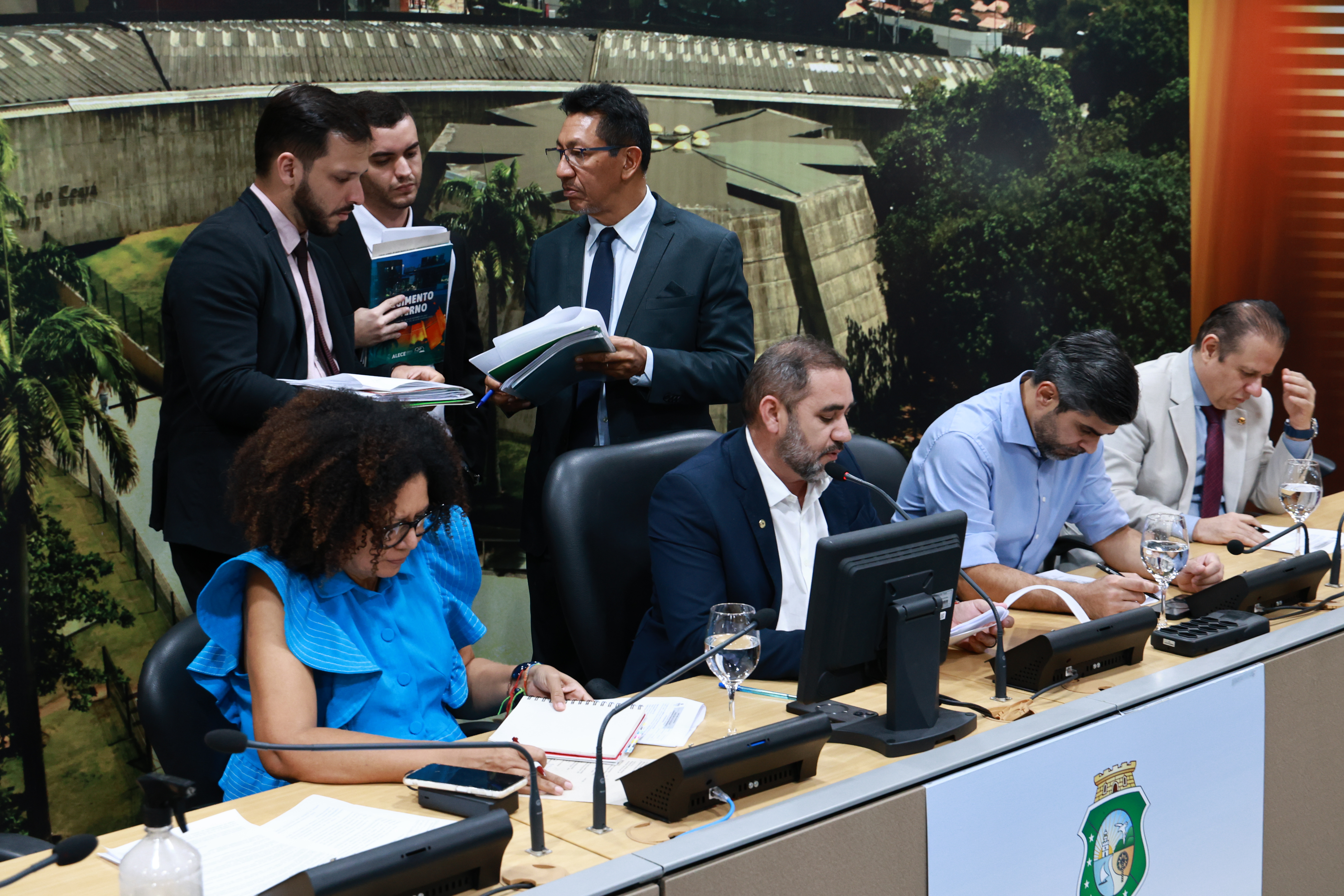 CCJR aprova 25 proposições de parlamentares nesta terça-feira