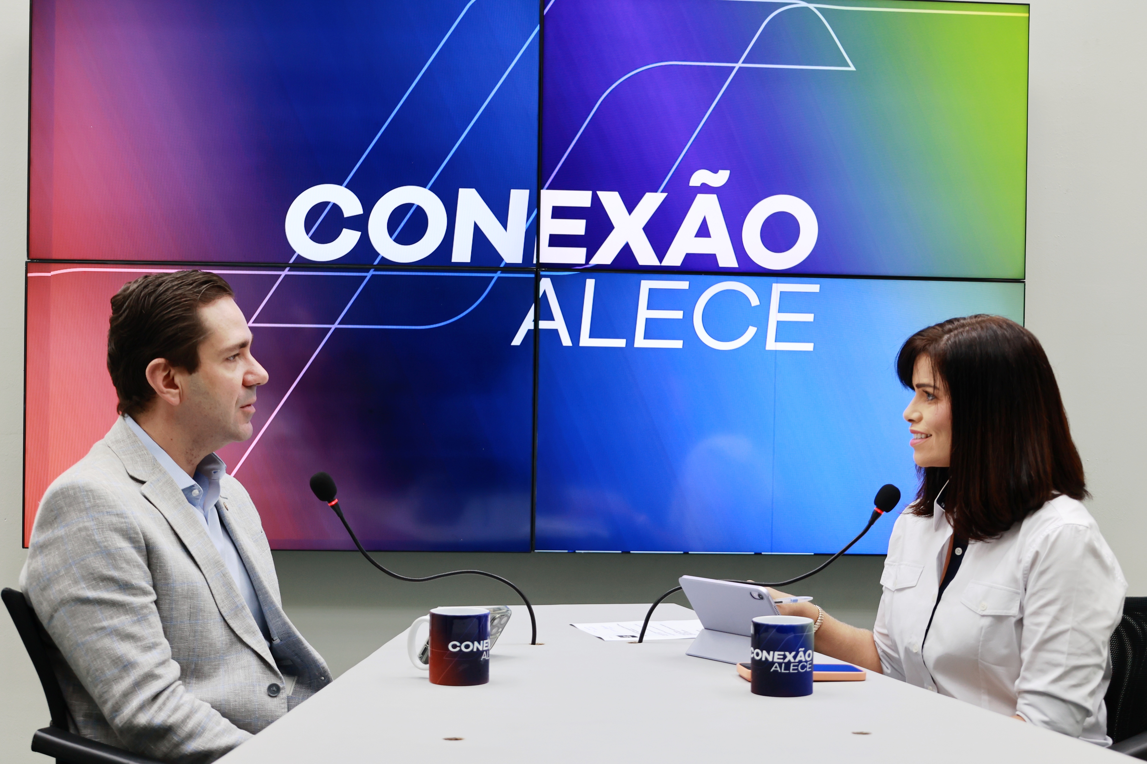 Eduardo Bismarck destaca projeções no turismo no Ceará para 2026 no Conexão Alece