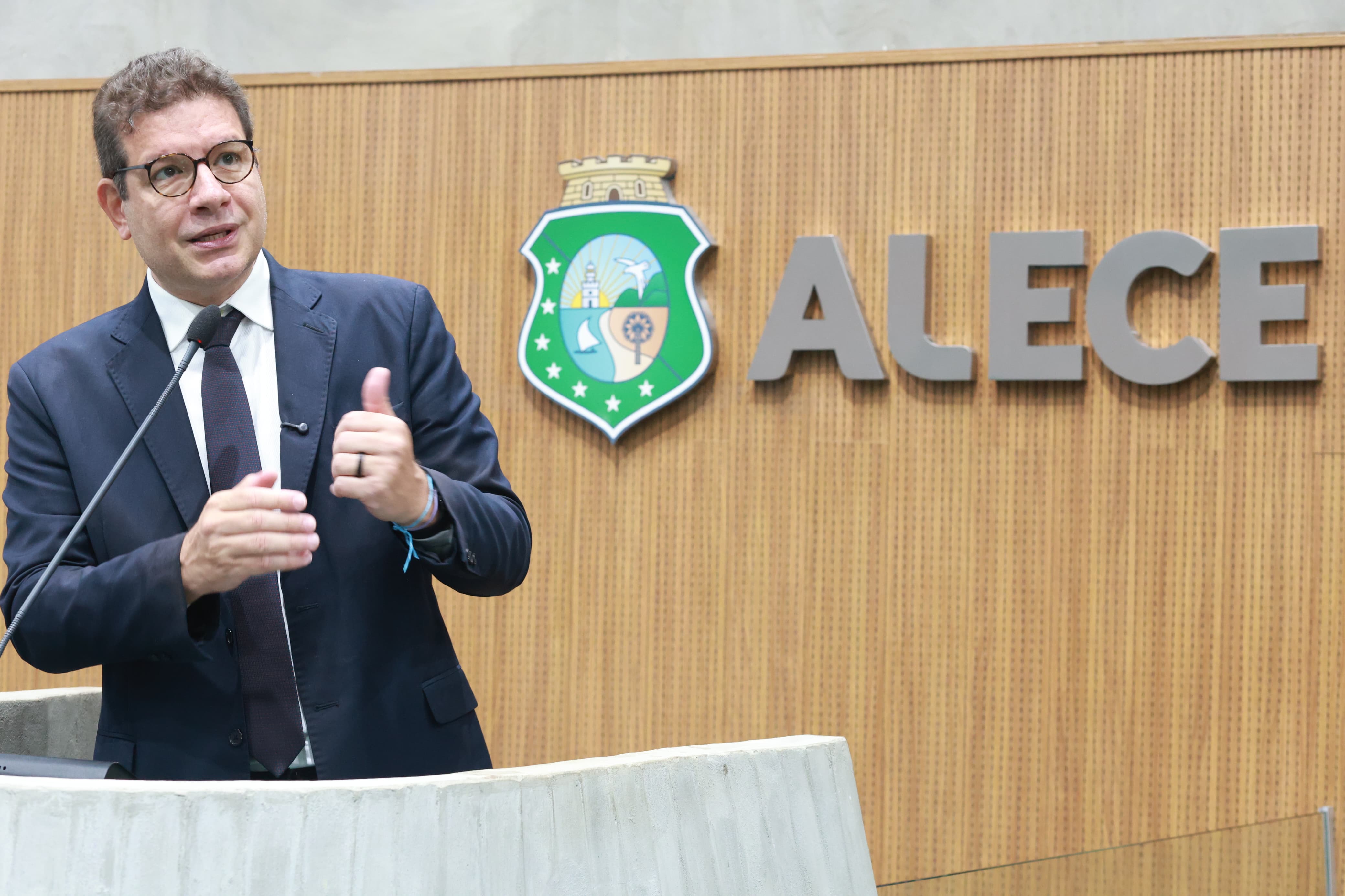 Deputado Renato Roseno (Psol)