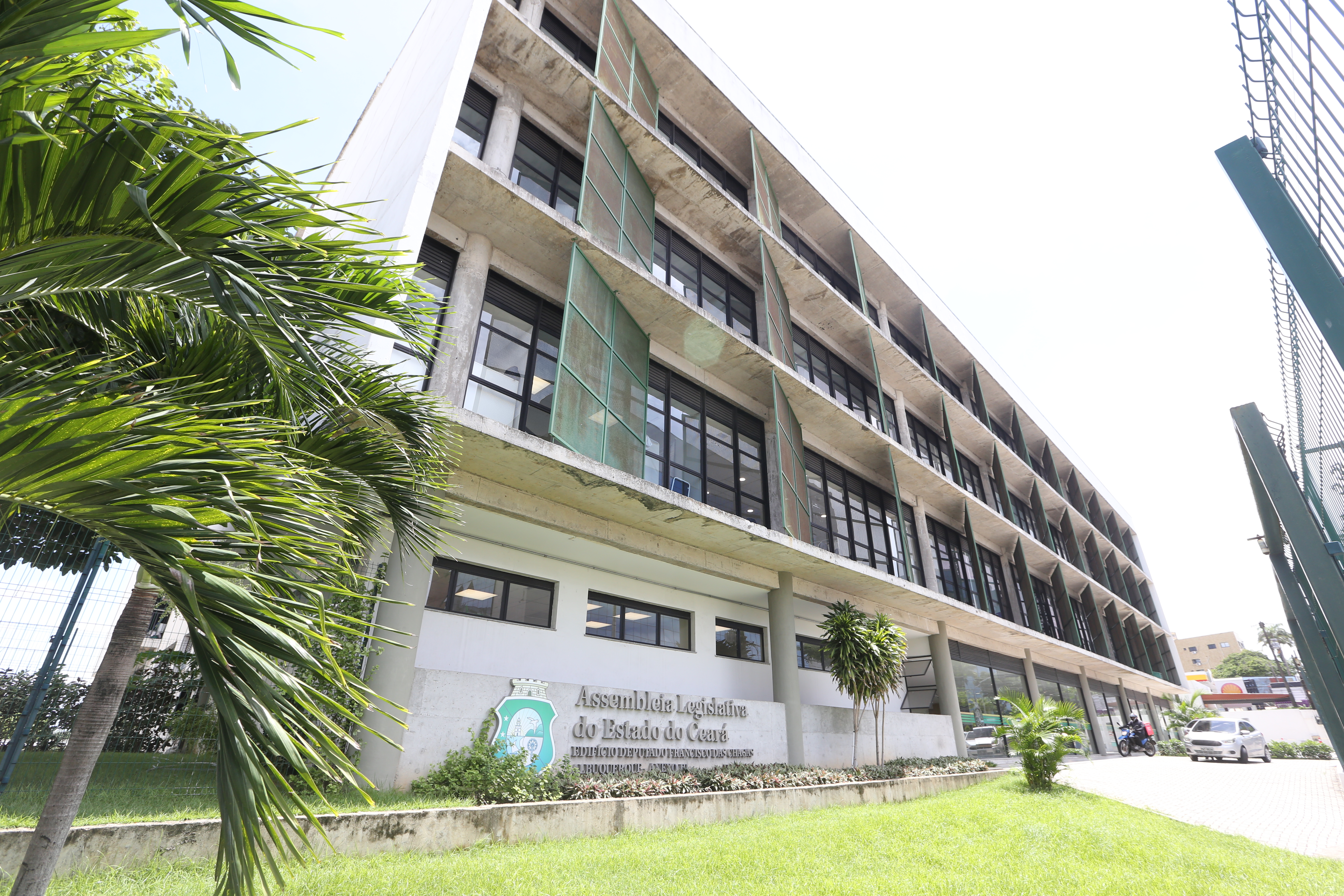 Edifício Deputado Francisco das Chagas Albuquerque ( Anexo III)