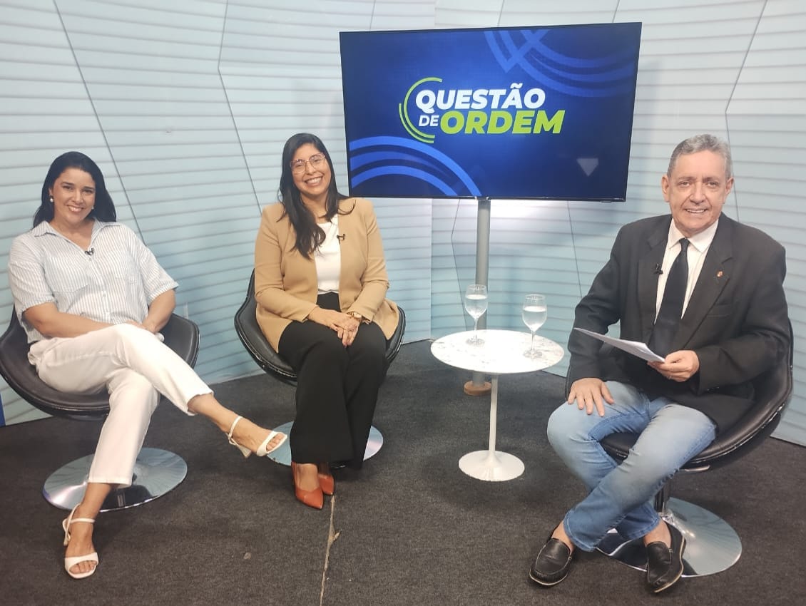 Psicóloga Patricia Araújo, reumatologista Priscila Dourado e jornalista Renato Abreu