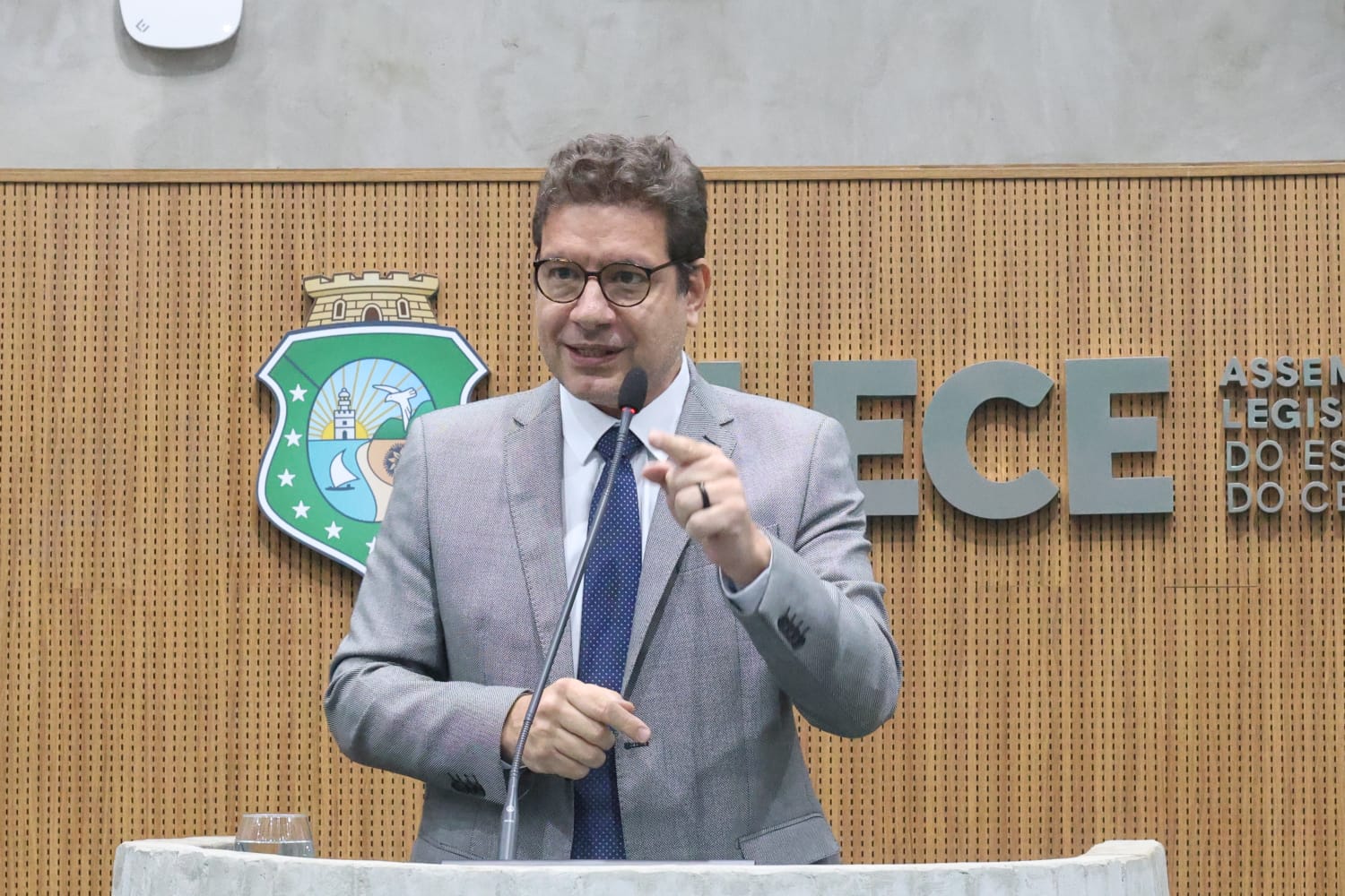 Deputado Renato Roseno (Psol)