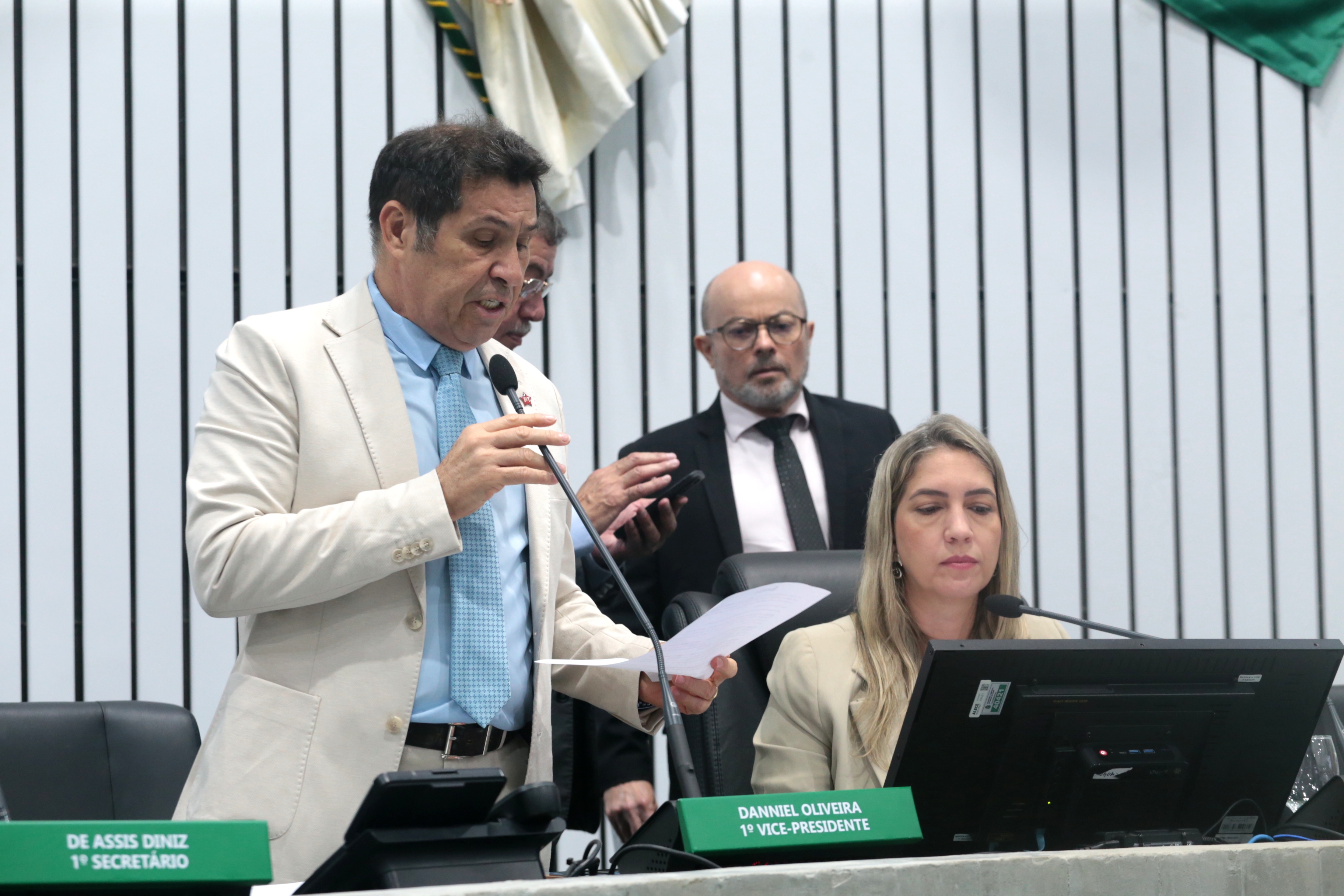 Alece aprova Política de Combate à Perda e ao Desperdício de Alimentos