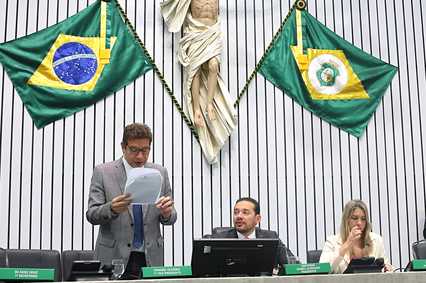 A leitura das proposições foi feita pelo deputado Renato Roseno (Psol)