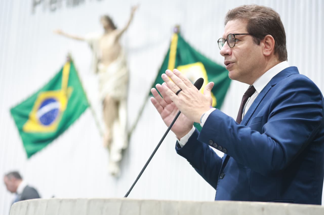 Deputado Renato Roseno (Psol)