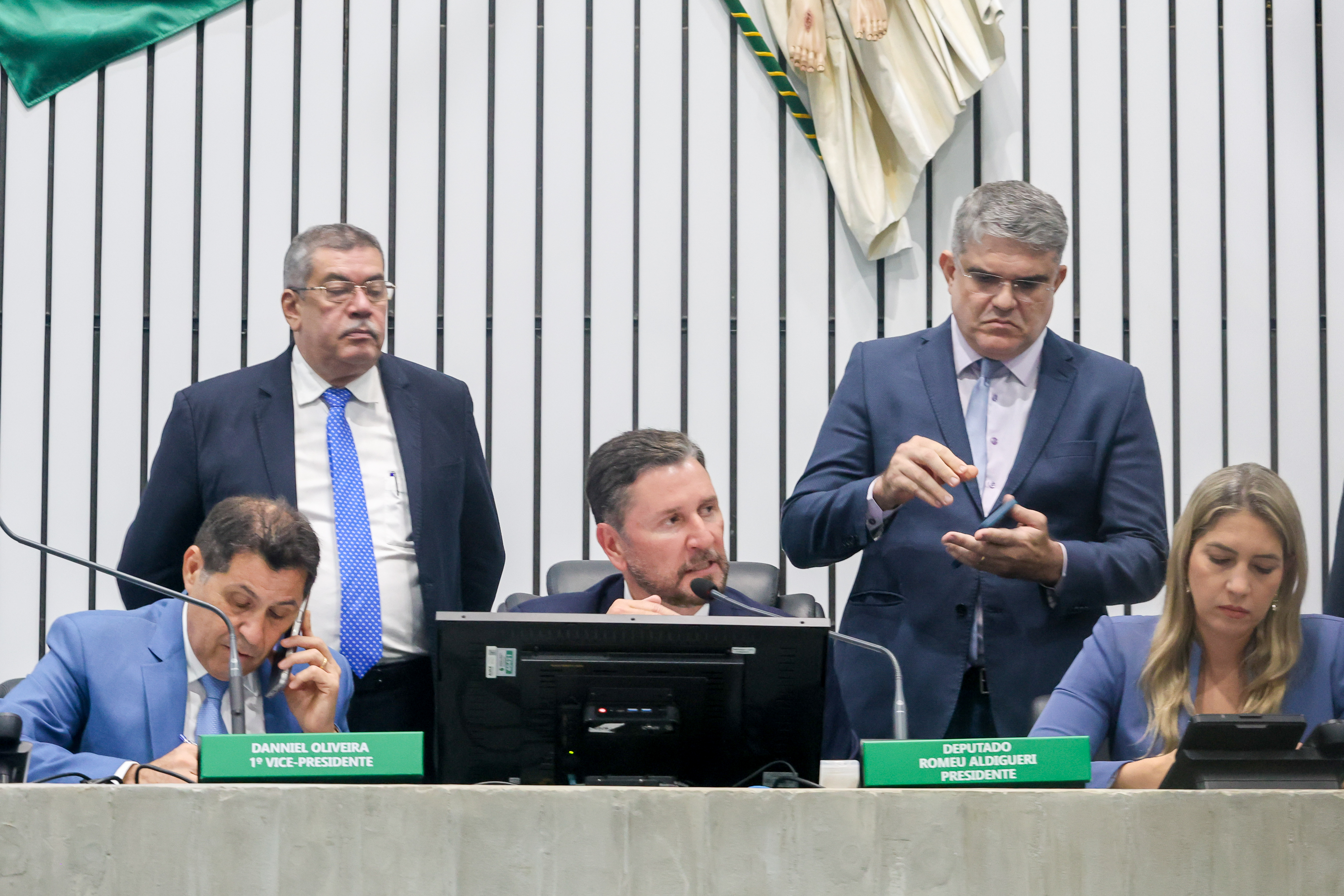 Plenário 13 de Maio