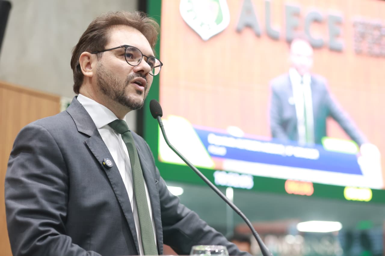 Deputado Alysson Aguiar (PCdoB)