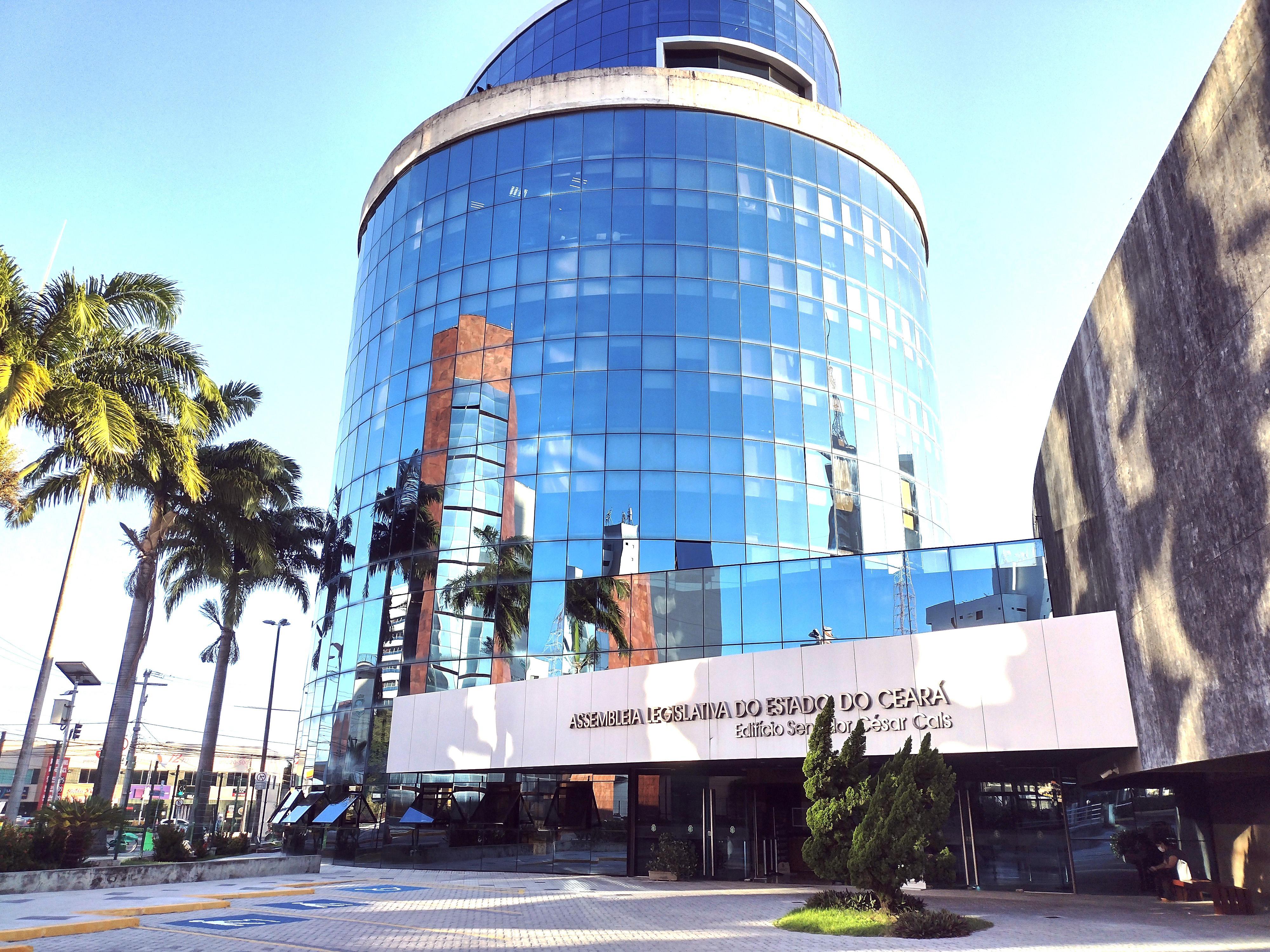 Sessão solene na Alece homenageia Conselho de Mulheres Empreendedoras e Inspiradoras