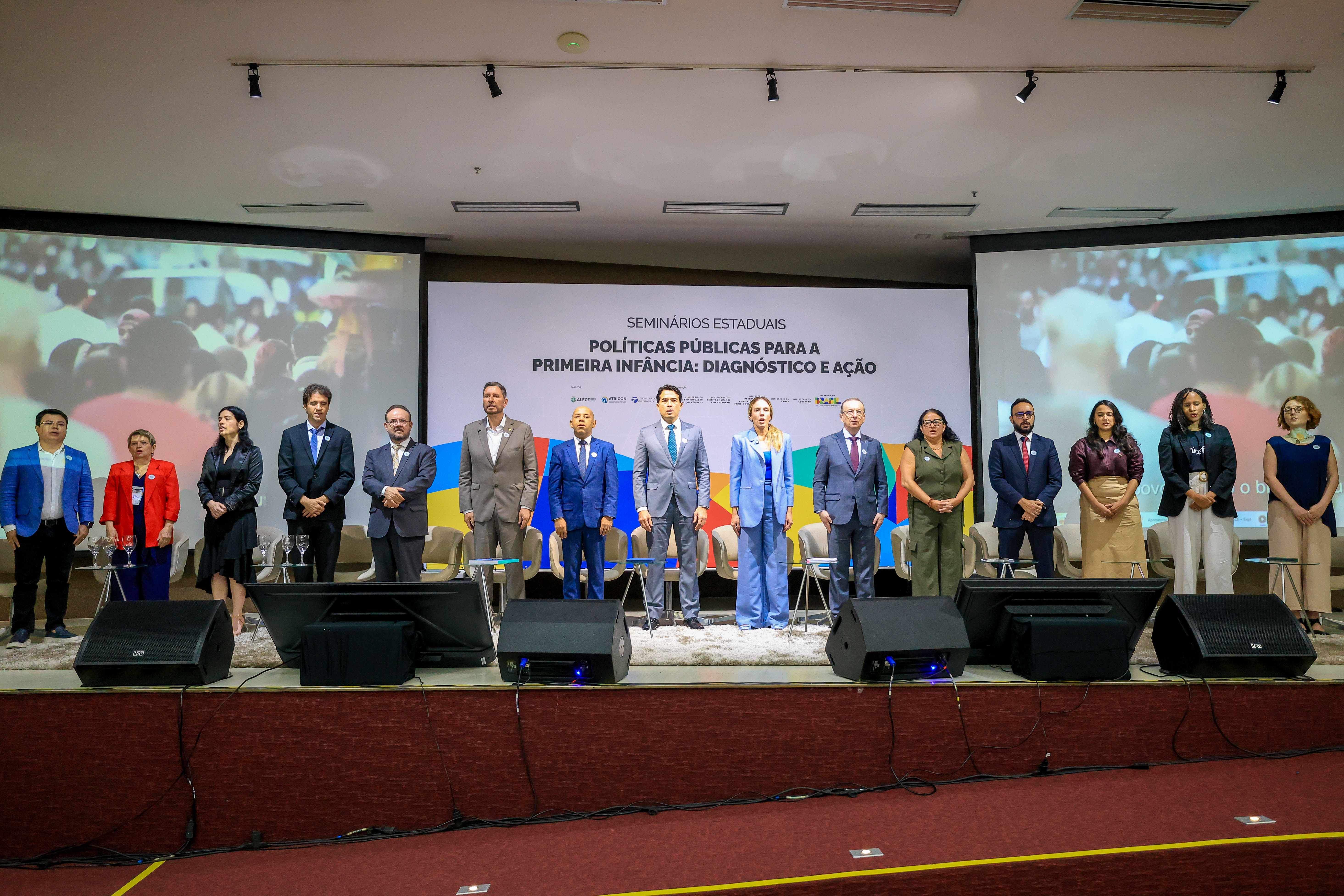 Alece sedia seminário nacional sobre políticas públicas para a primeira infância