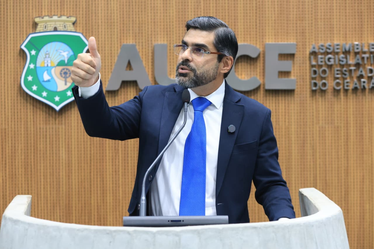 Deputado Queiroz Filho (PSDB)