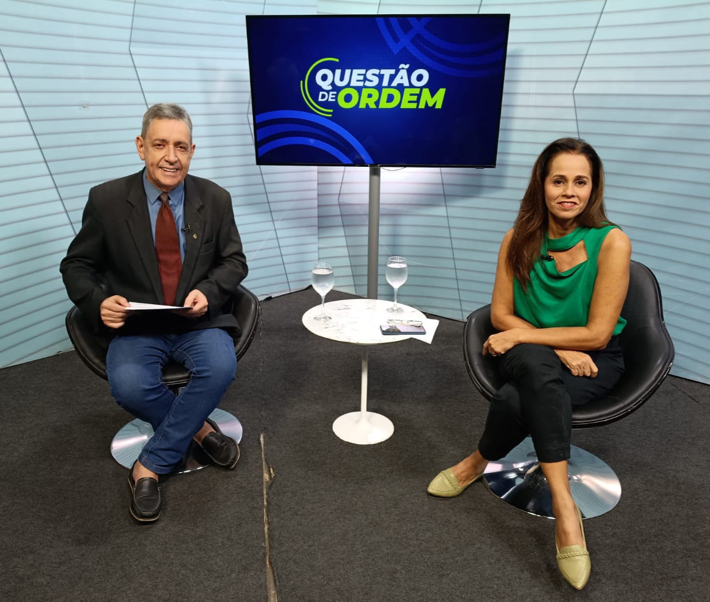 Reanto Abreu é entrevistado pela jornalista Janaina Gouveia, em edição especial de 20 anos do Questão de Ordem
