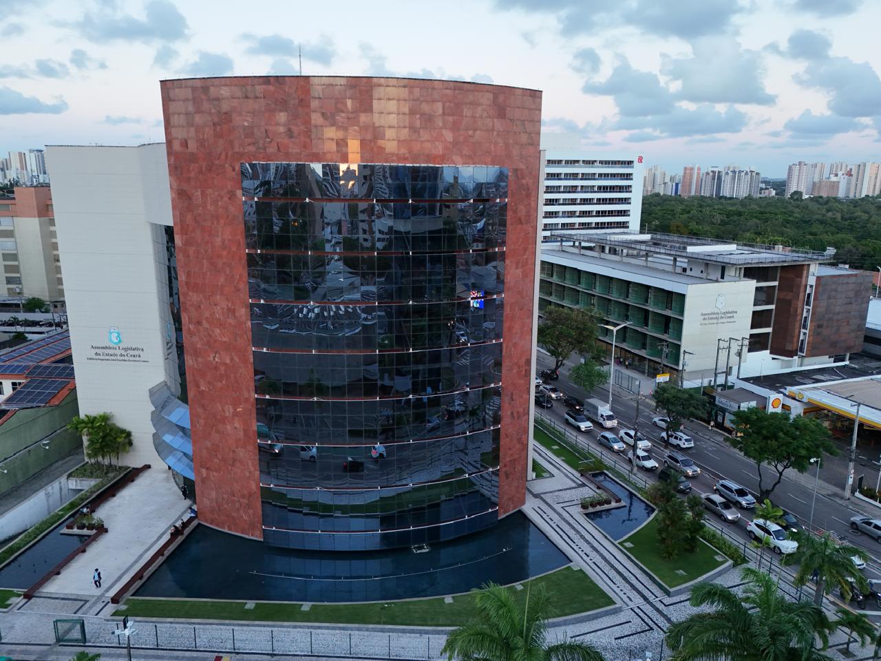 Unipace abre inscrições para credenciamento de profissionais da educação