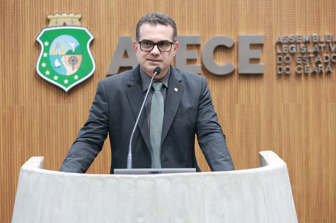 Deputado Simão Pedro (PSD)