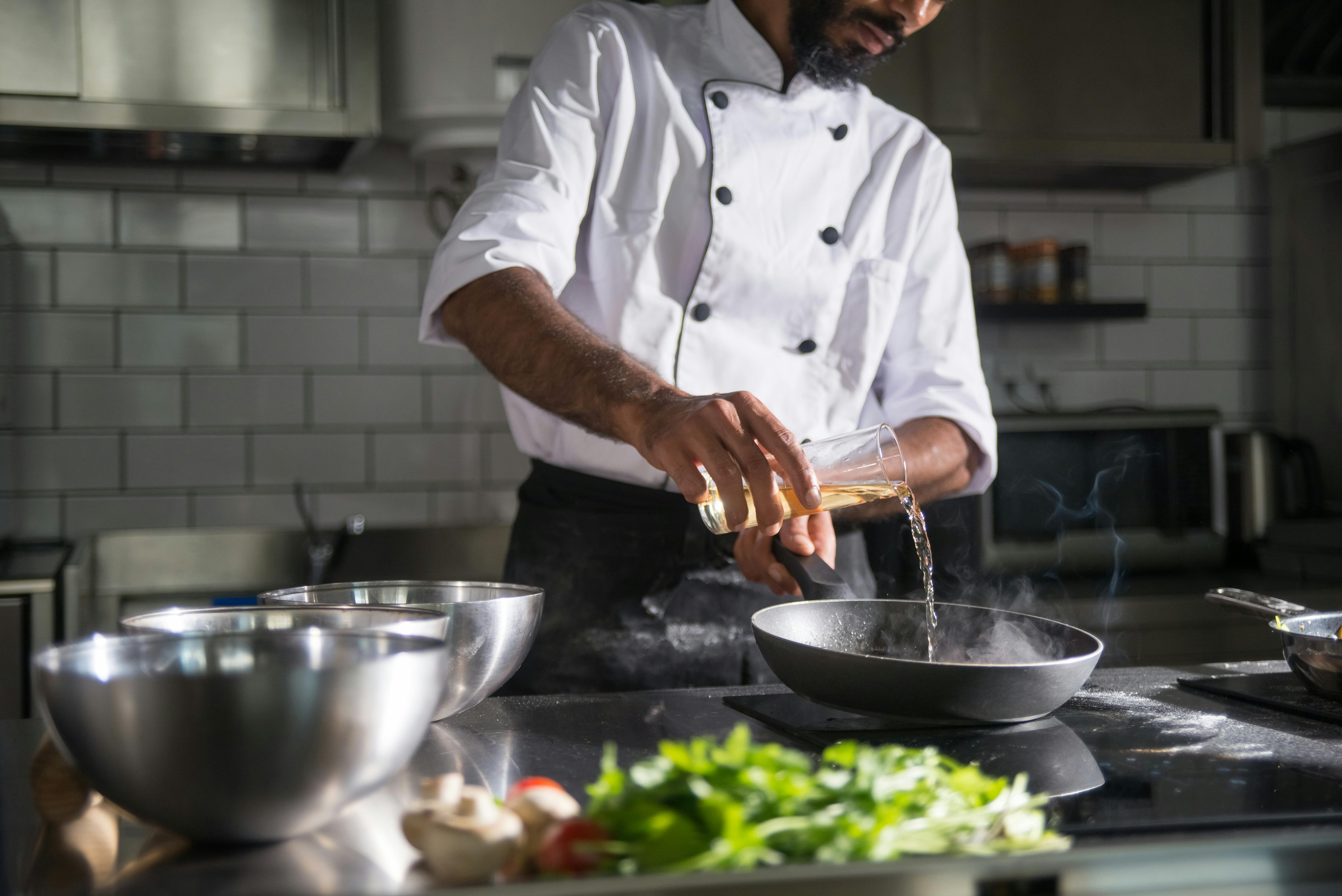 Alece realiza sessão solene em homenagem ao Dia Nacional do Chef de Cozinha