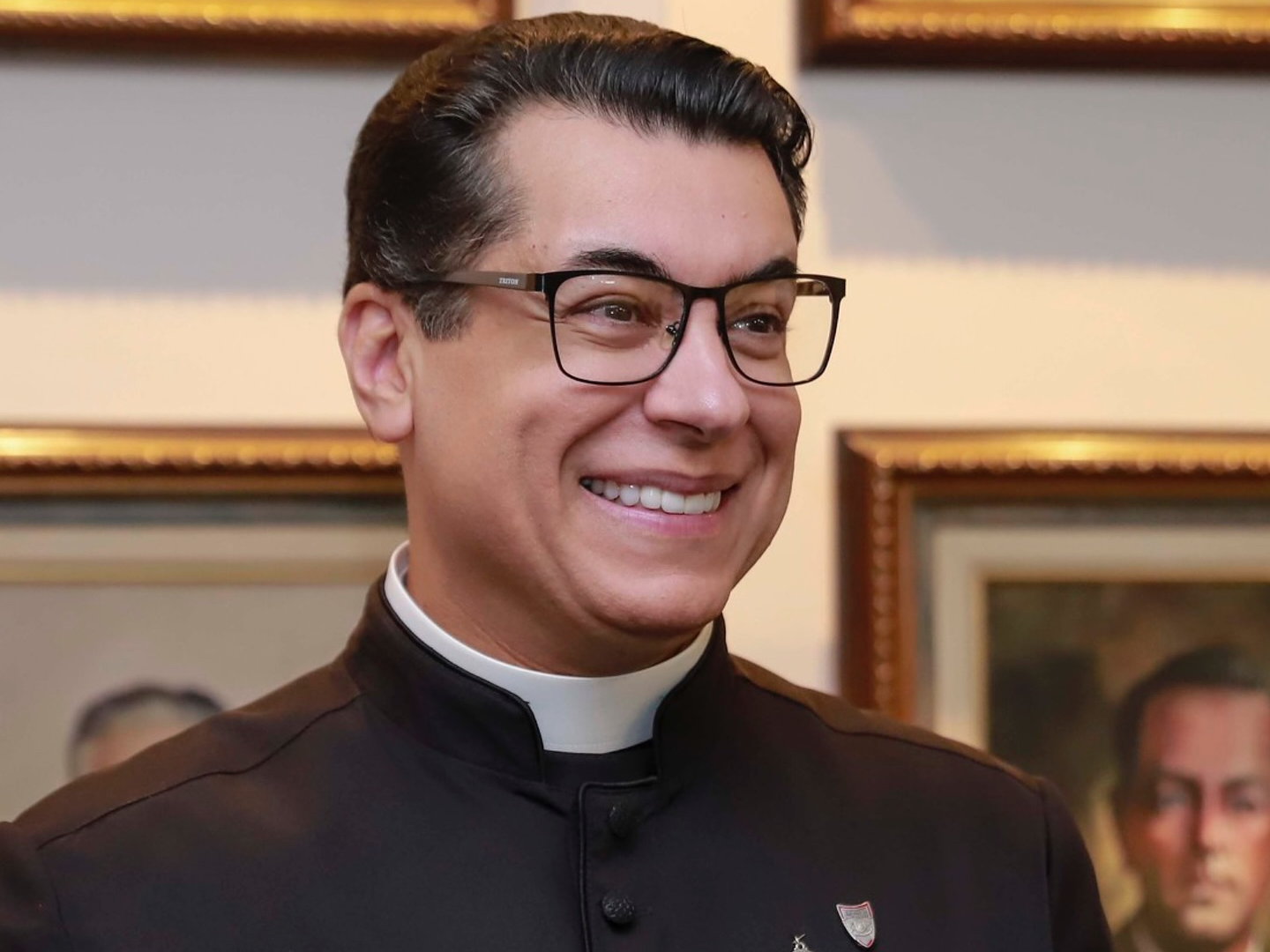 Alece concede Título de Cidadão Cearense ao padre Chrystian Shankar nesta quinta-feira