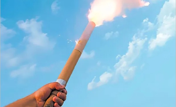 Procon Alece orienta consumidores sobre cuidados na compra de fogos de artifício