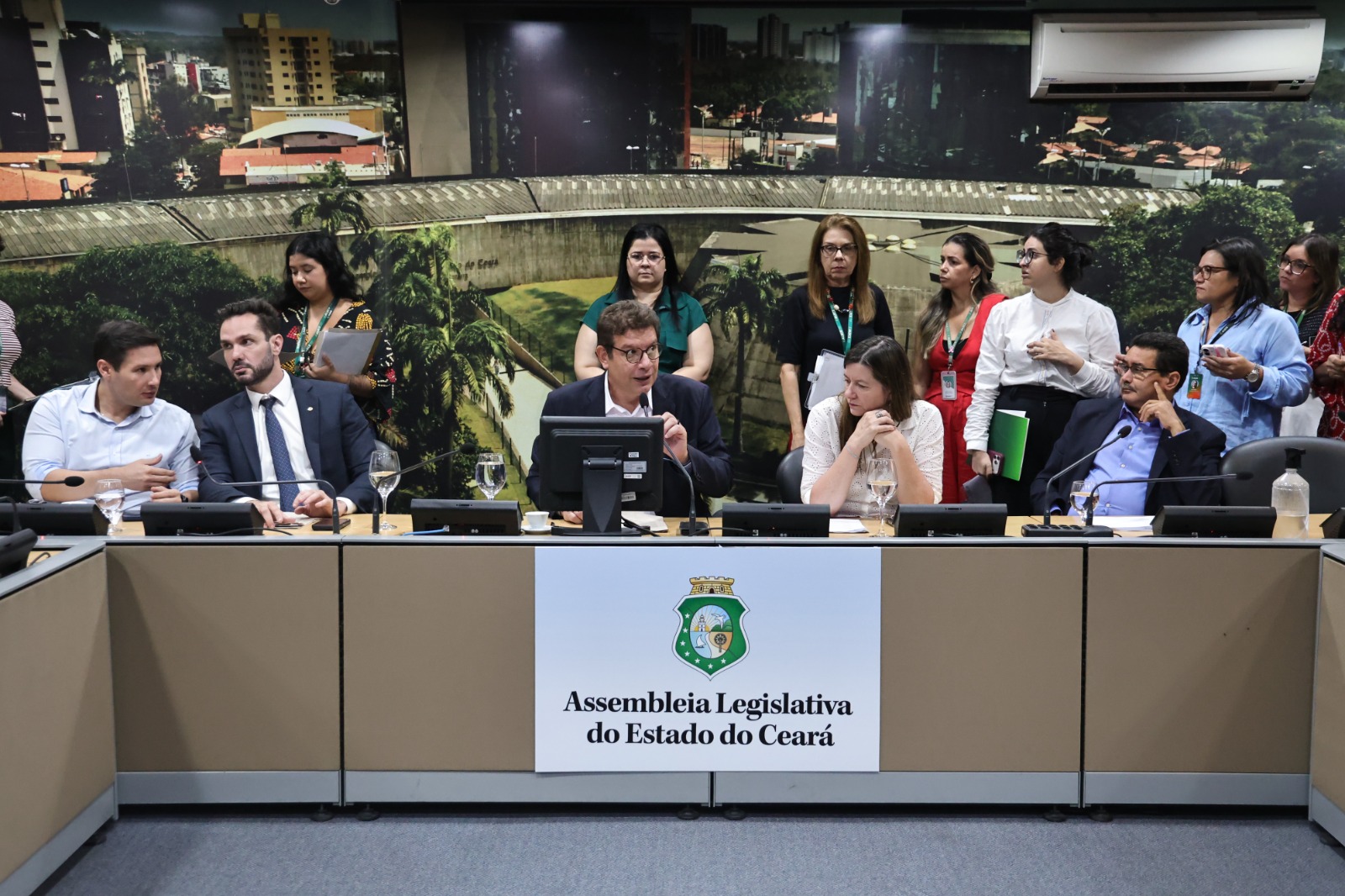 Comissão de Educação Básica aprovou 13 matérias