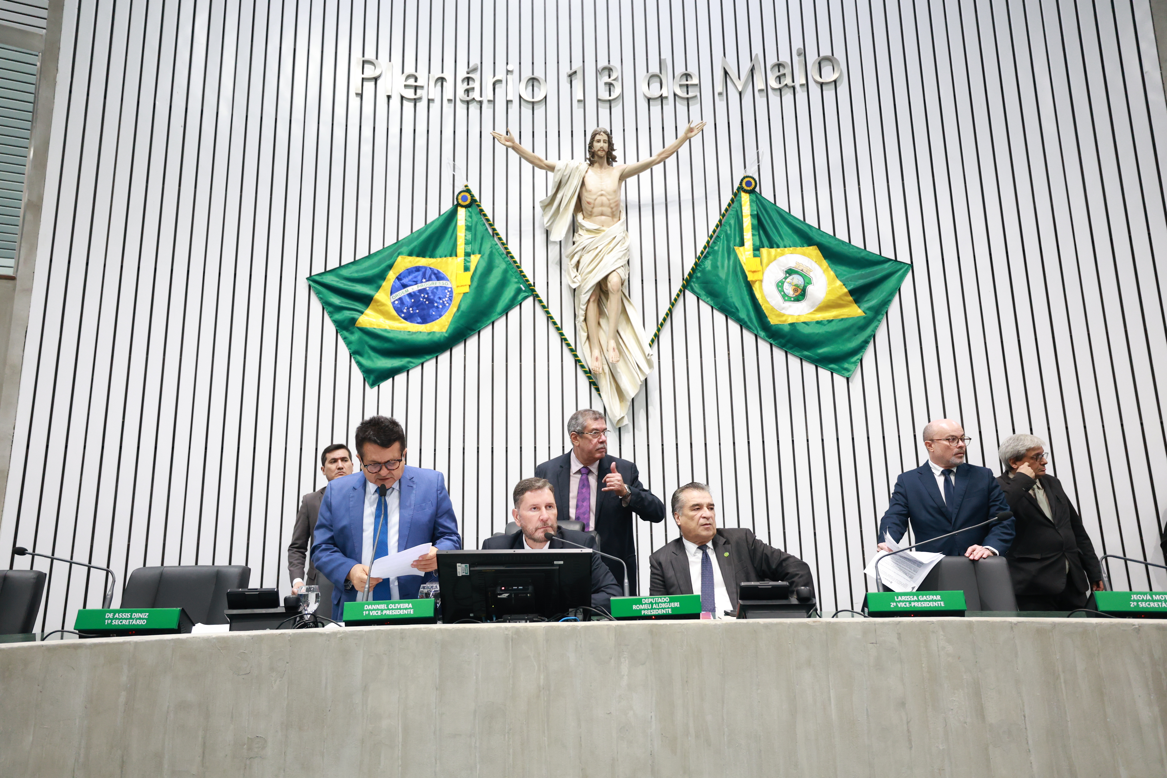 Alece aprova proposições da Defensoria Pública e do Poder Executivo nesta terça-feira