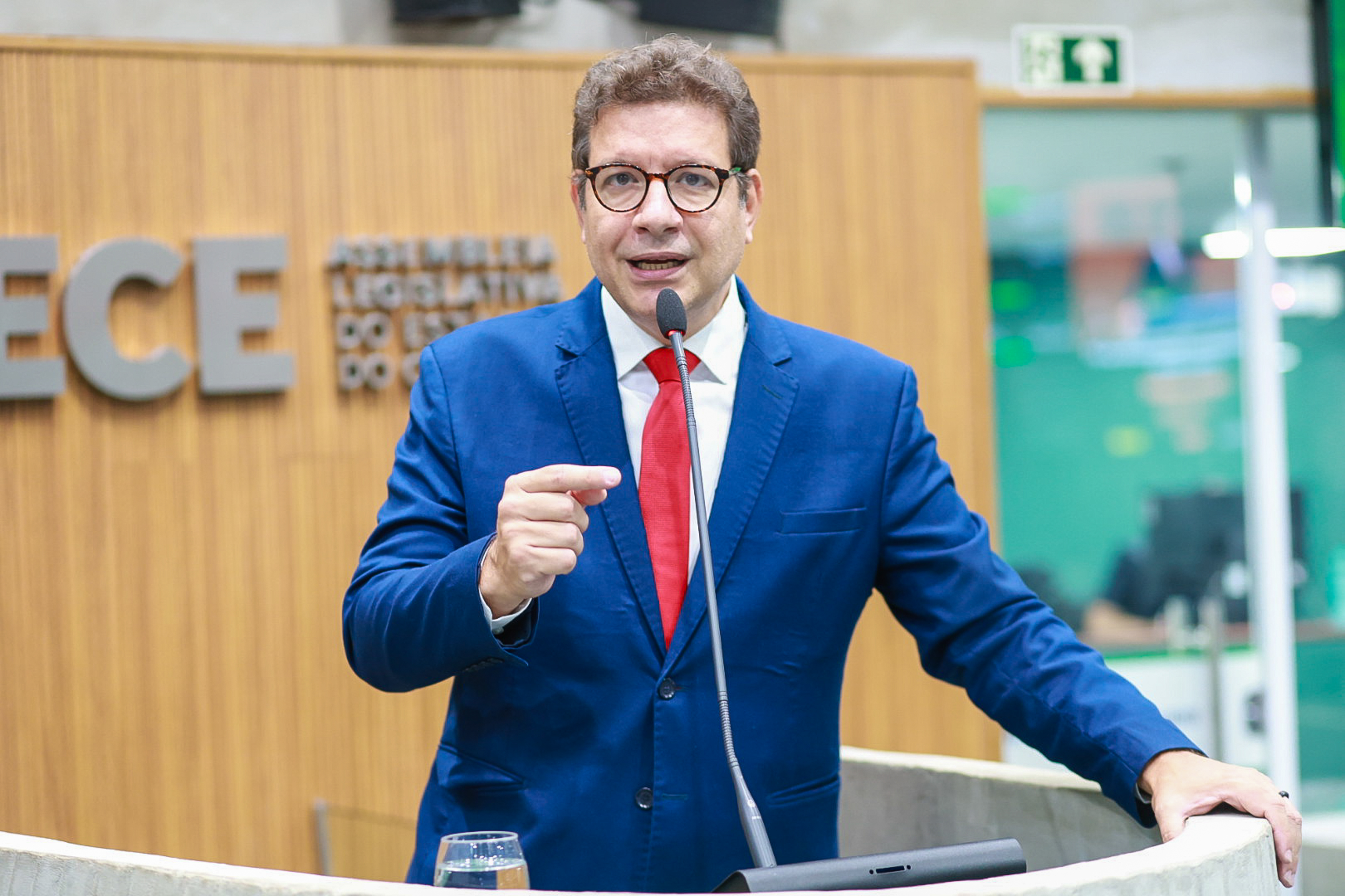 Deputado Renato Roseno (Psol)