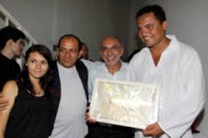 Show em homenagem a Luiz Gonzaga reúne centenas de pessoas