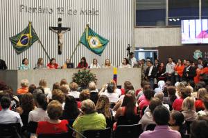 Sessão solene em celebração ao Dia Internacional da Mulher 